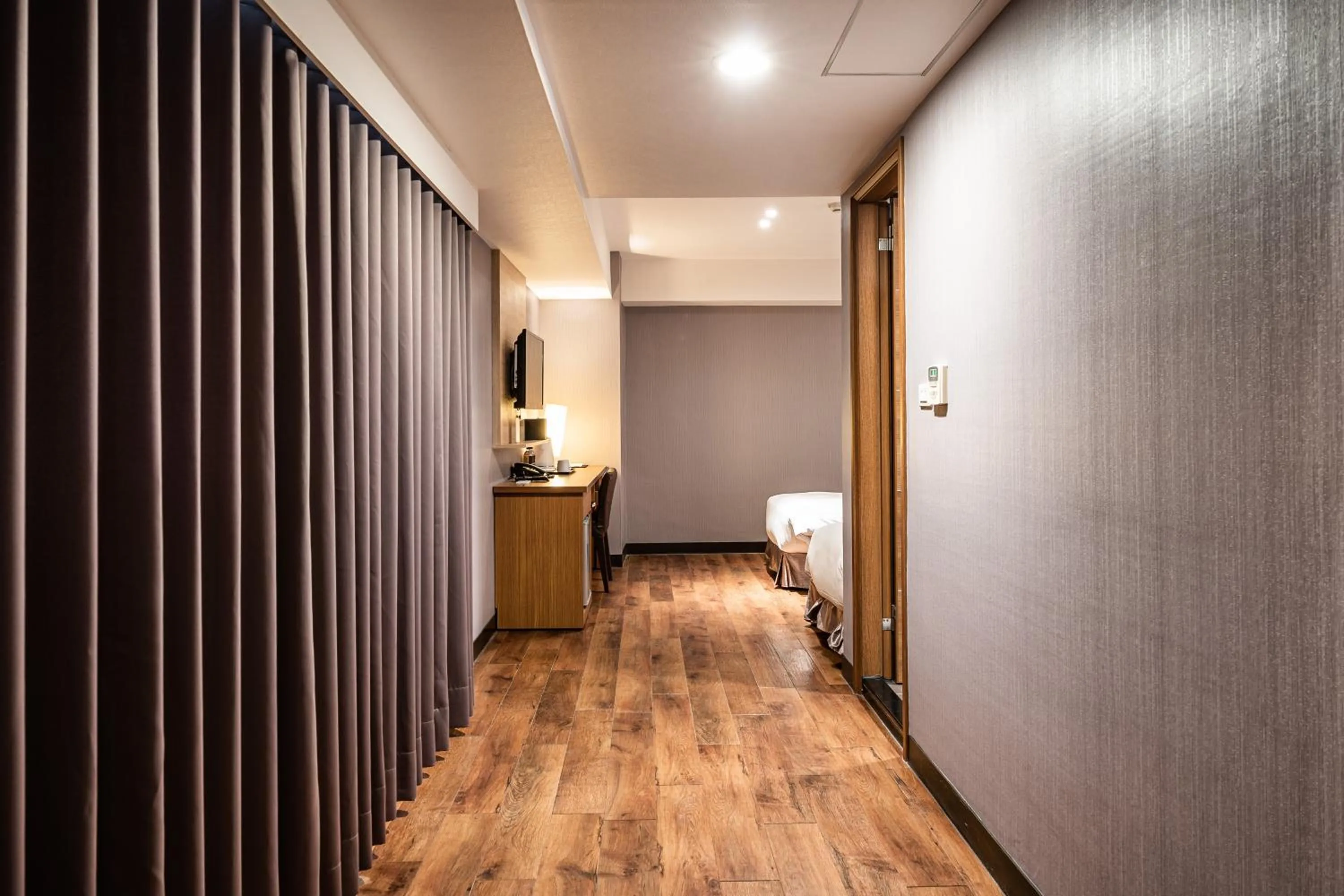 Global Traveler Hotel