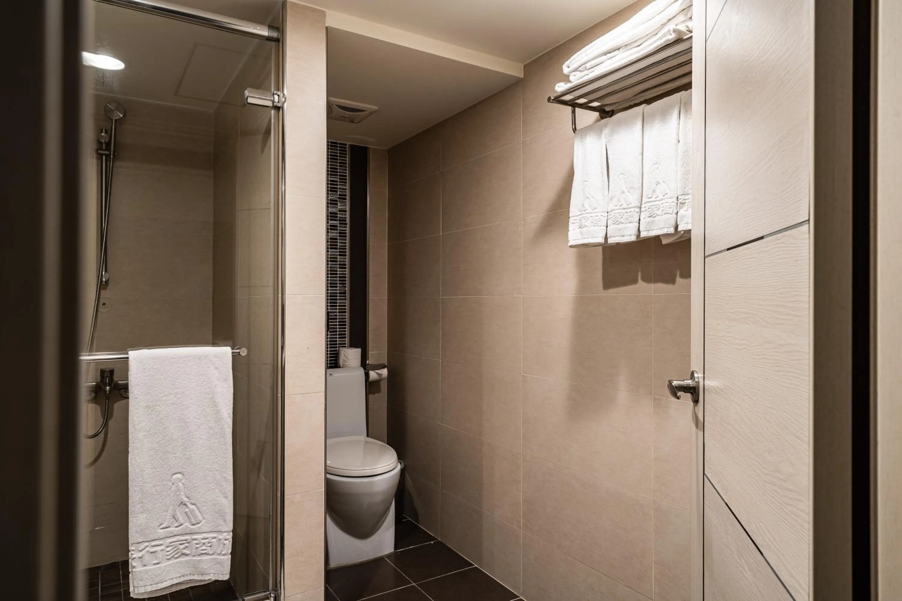 Global Traveler Hotel