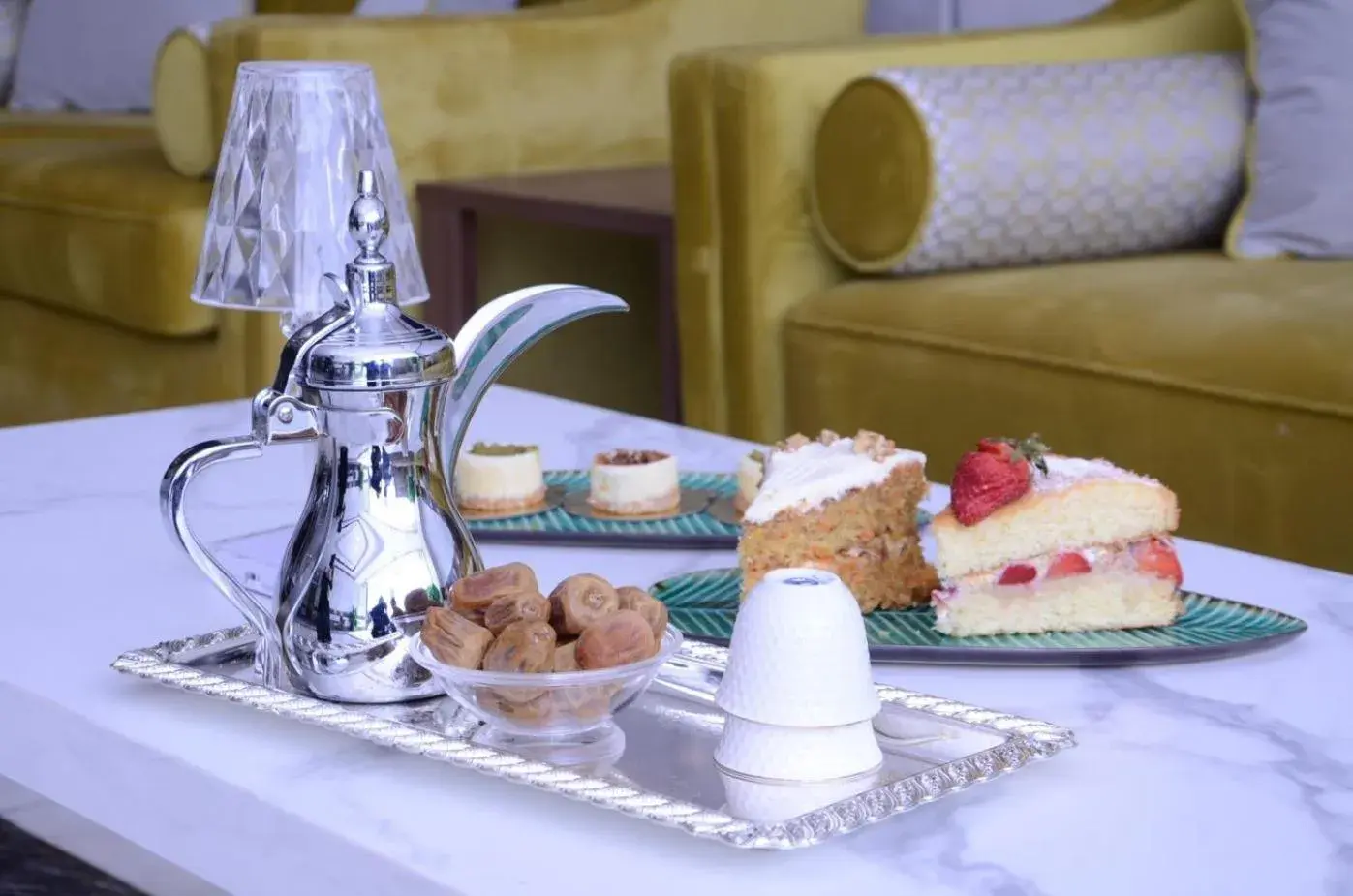 Food and drinks in Artal Taiba Hotel Food and drinks in Artal Taiba Hotel