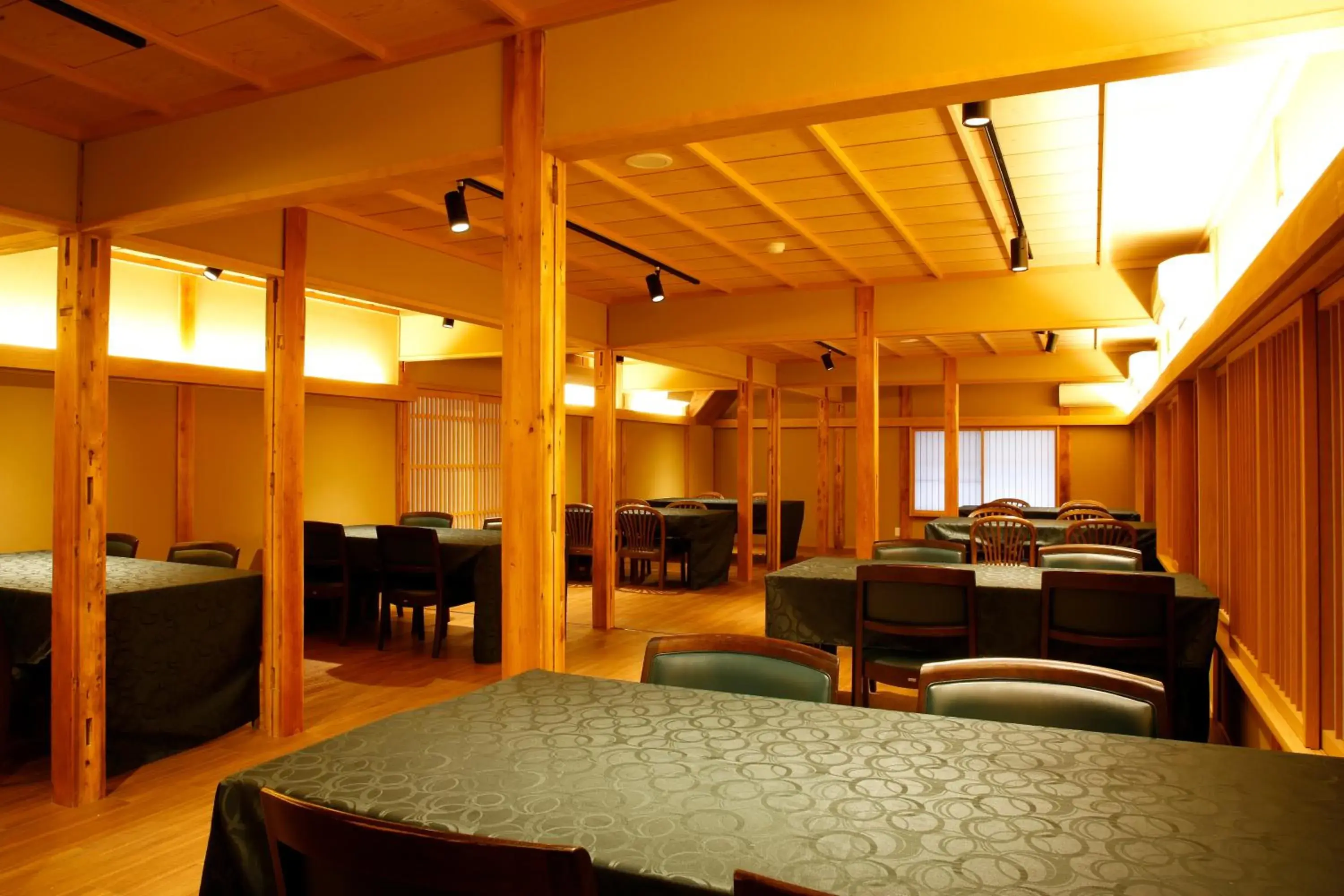 Restaurant/places to eat in Sarusawaike Yoshidaya Restaurant/places to eat in Sarusawaike Yoshidaya