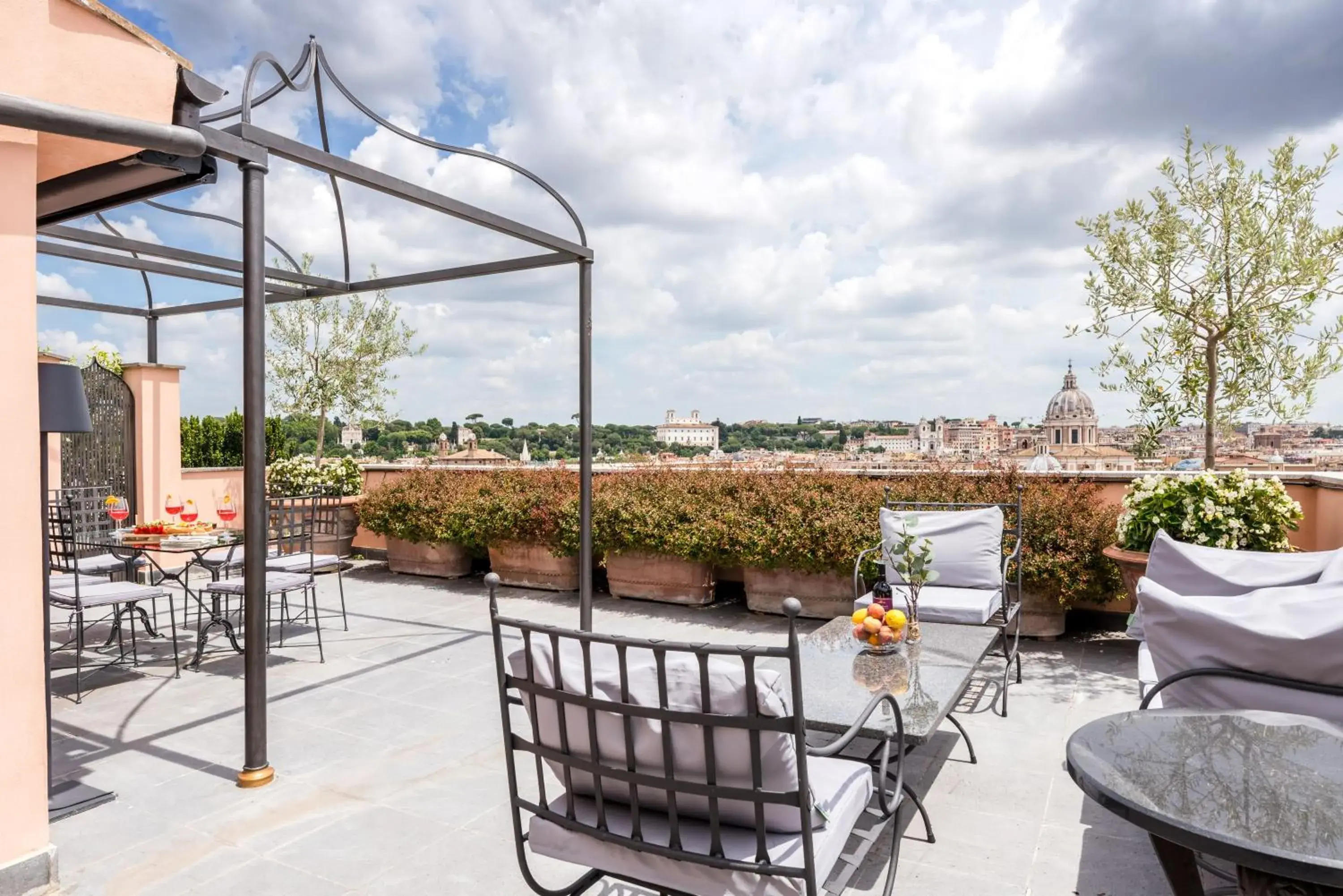 The Best Rent - Spacious apartment with terraces with panoramic view of Rome The Best Rent - Spacious apartment with terraces with panoramic view of Rome