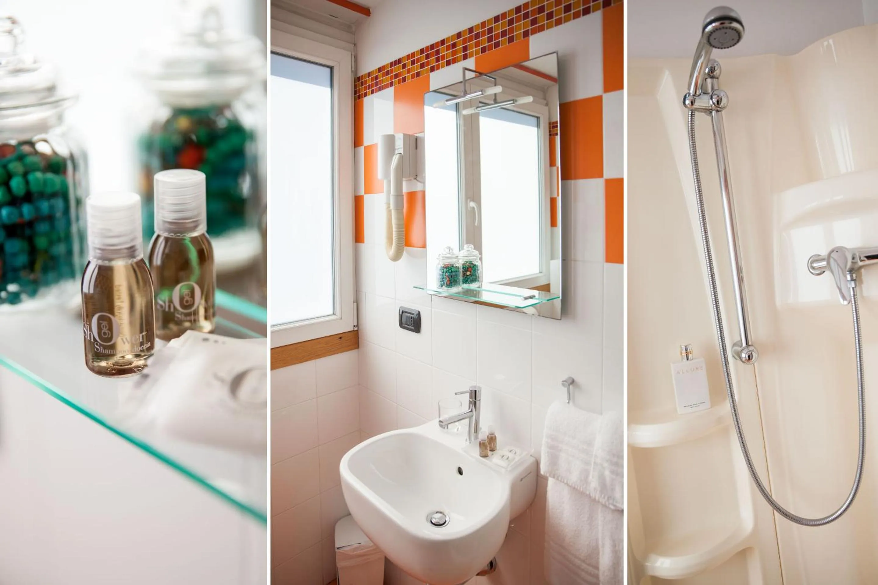 Shower in Albergo La Piazzetta