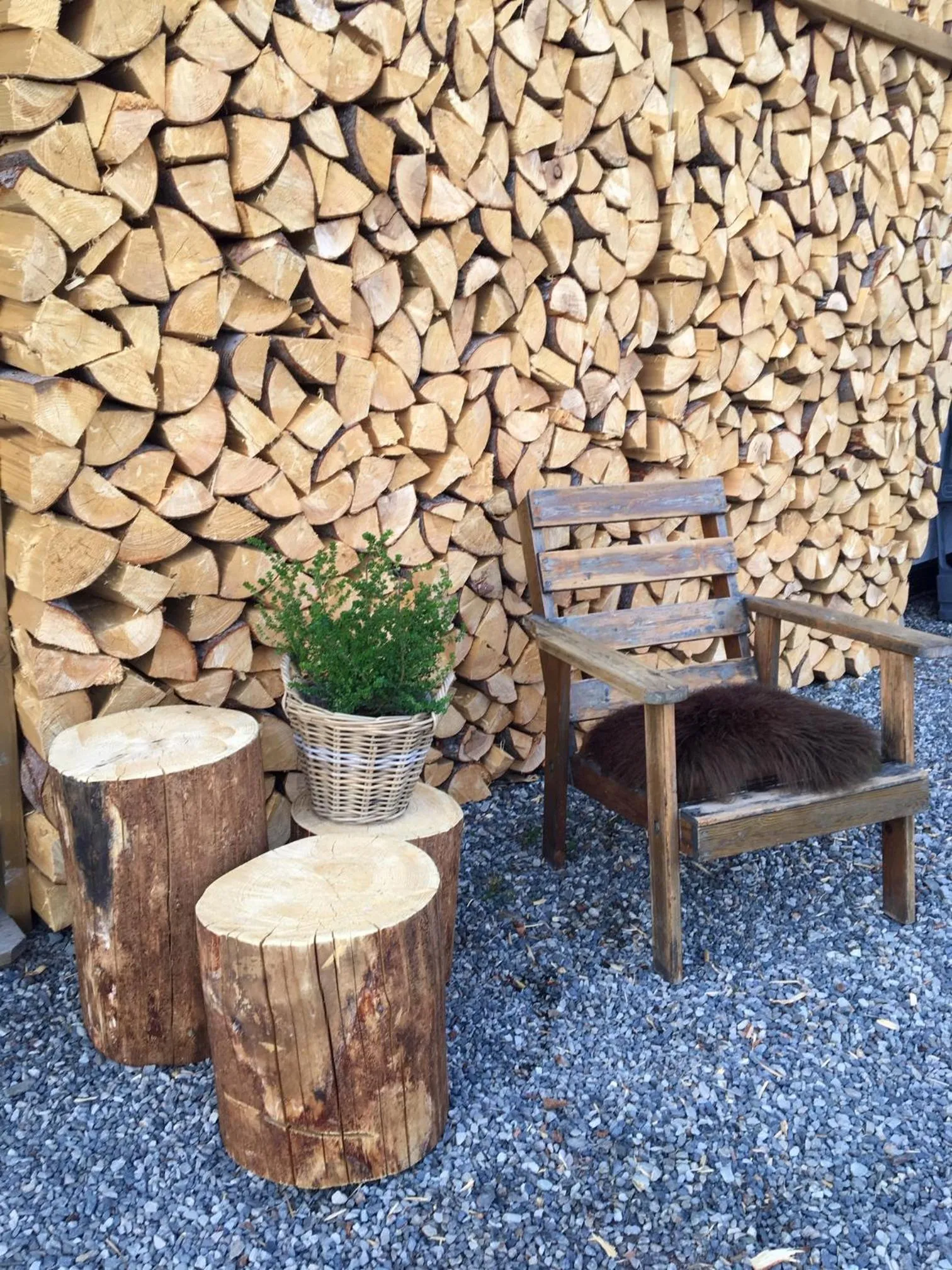 Garden in Glomstad Gjestehus