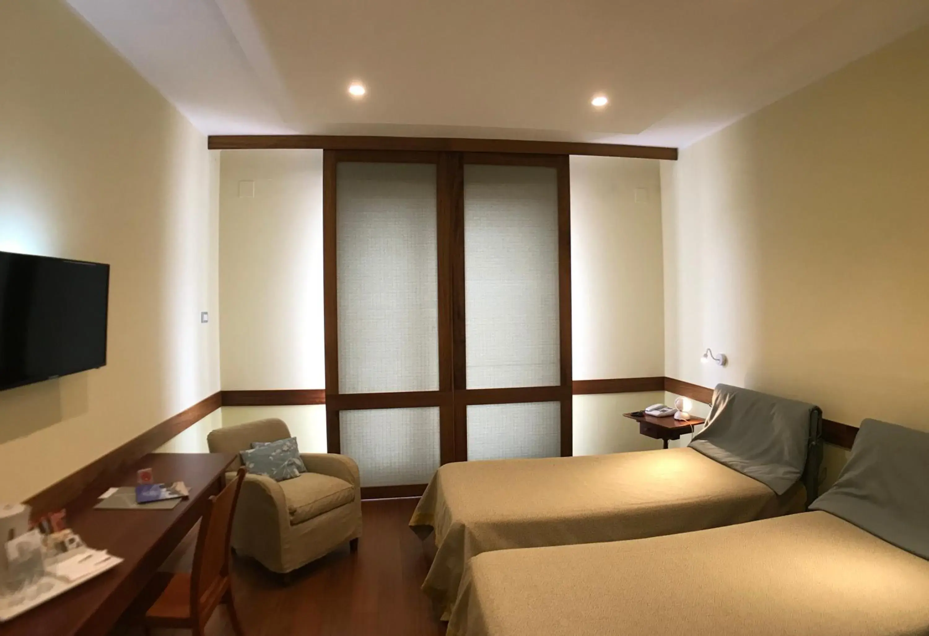 Superior Double/Twin Room with Balcony in Locanda Dell'Angelo Superior Double/Twin Room with Balcony in Locanda Dell'Angelo