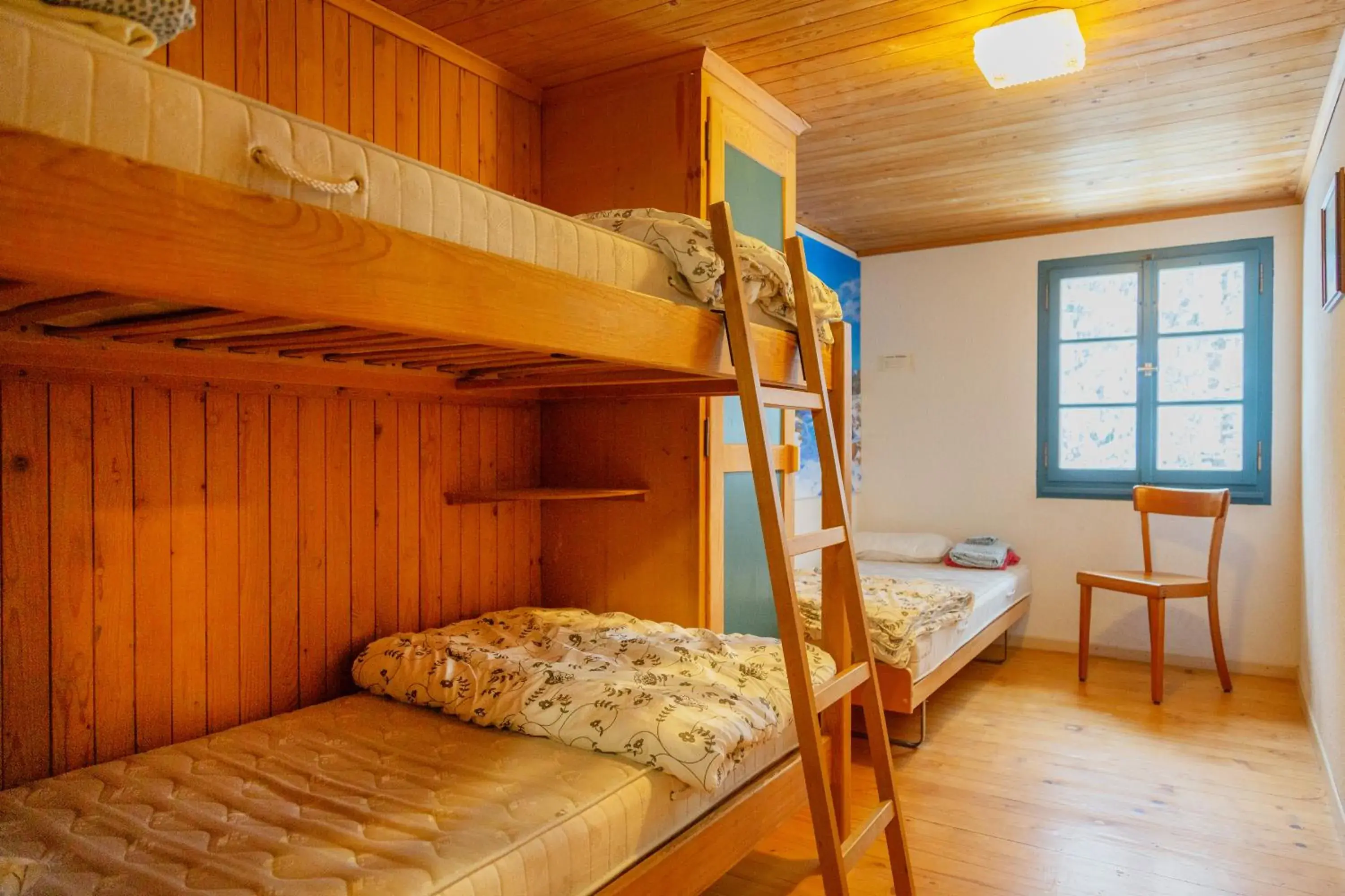 Triple Room in Kunst- und Naturfreundehaus Brünig Triple Room in Kunst- und Naturfreundehaus Brünig