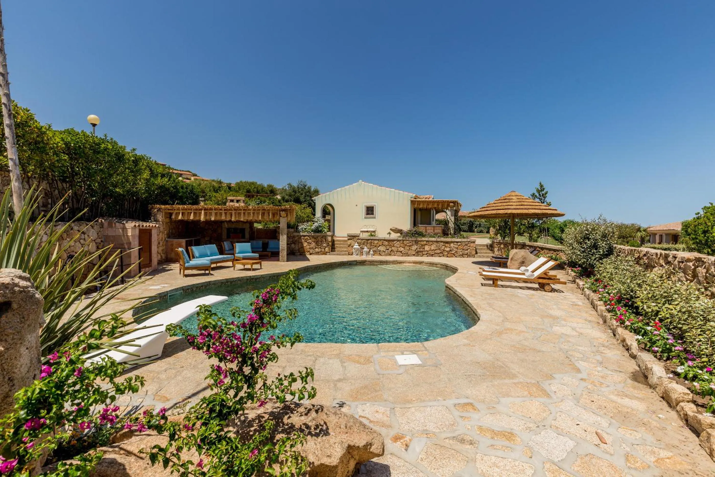 Swimming pool in Hotel Costa Caddu