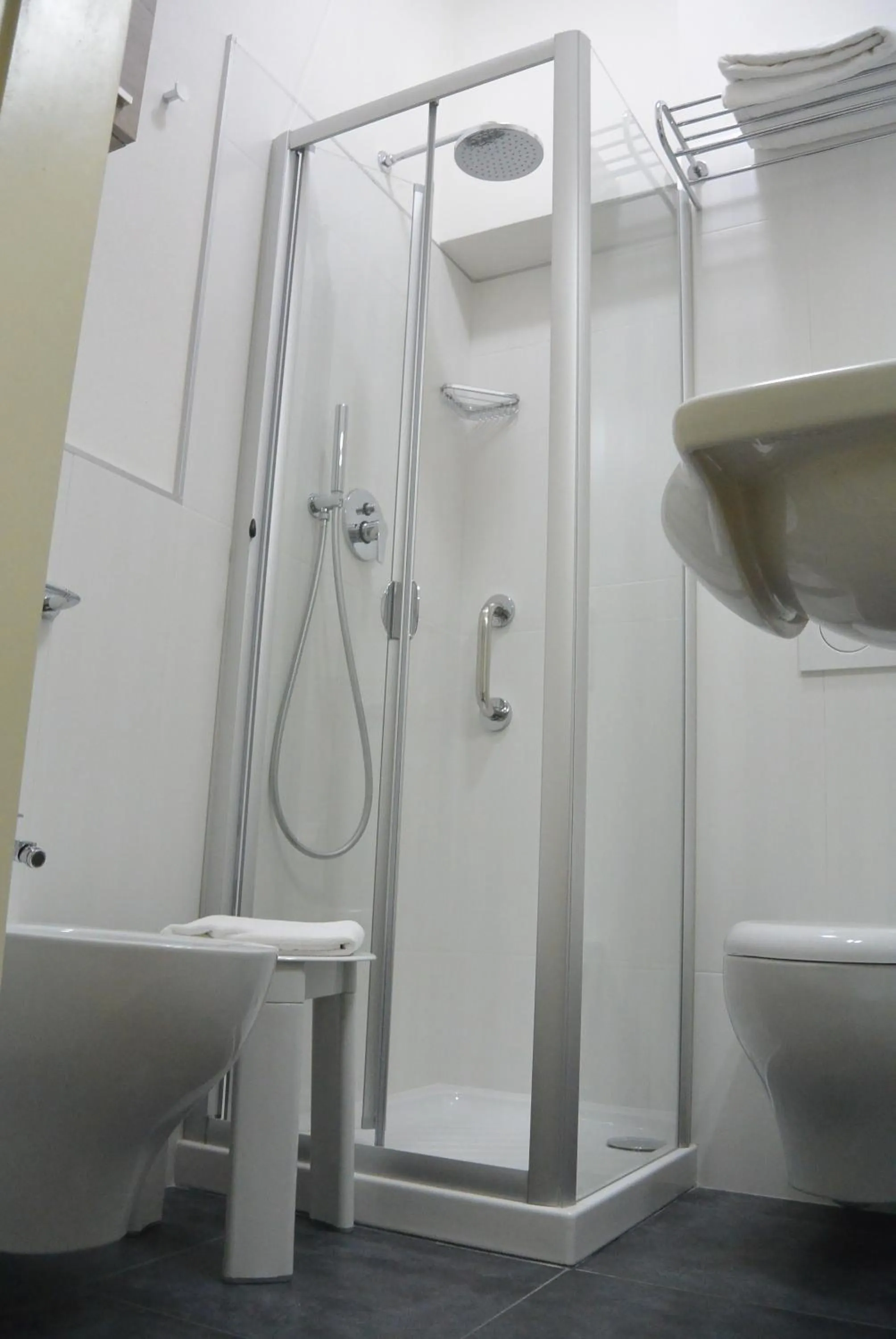 Bathroom in Hotel Suisse