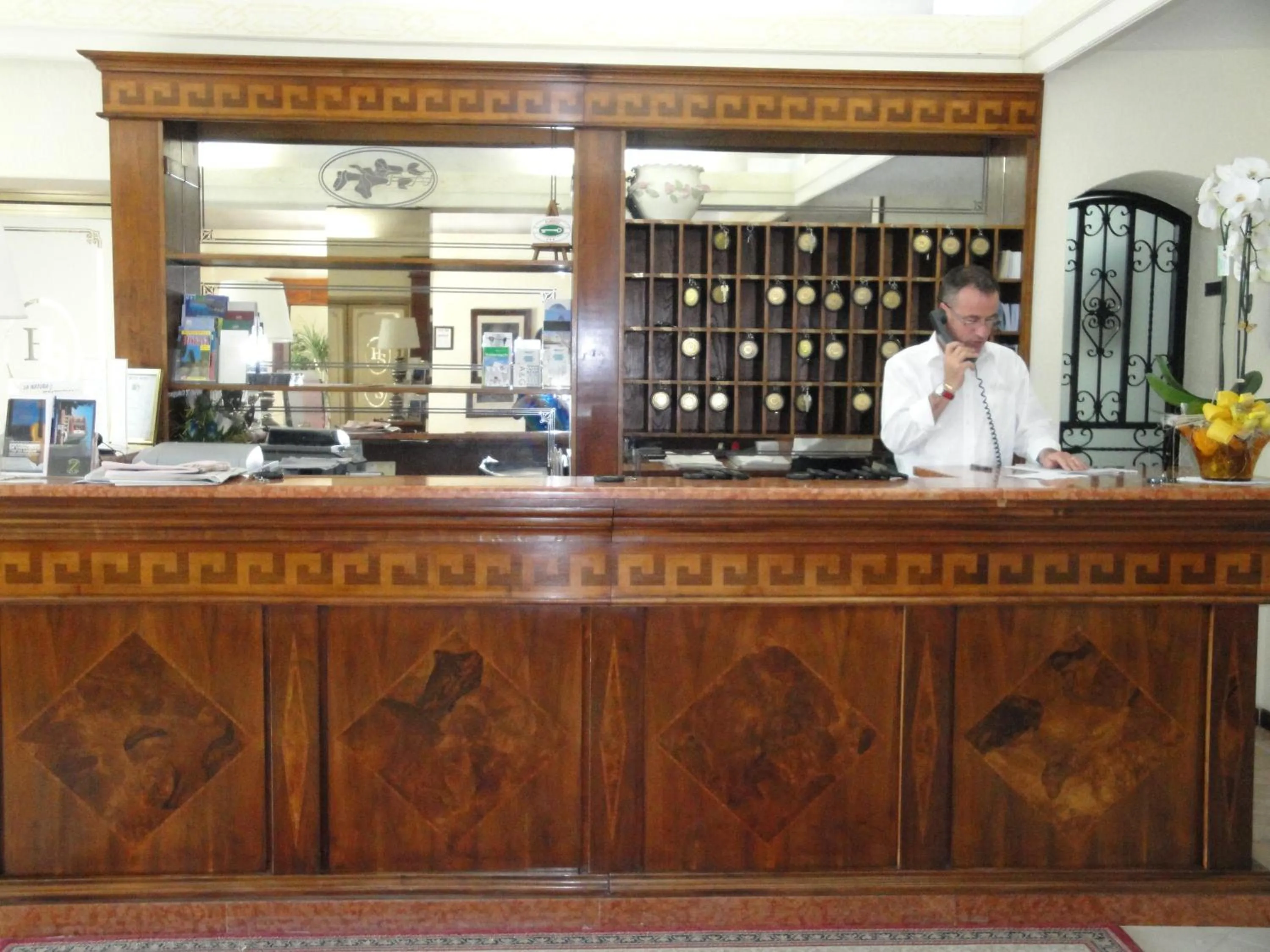 Lobby or reception in Hotel Suisse