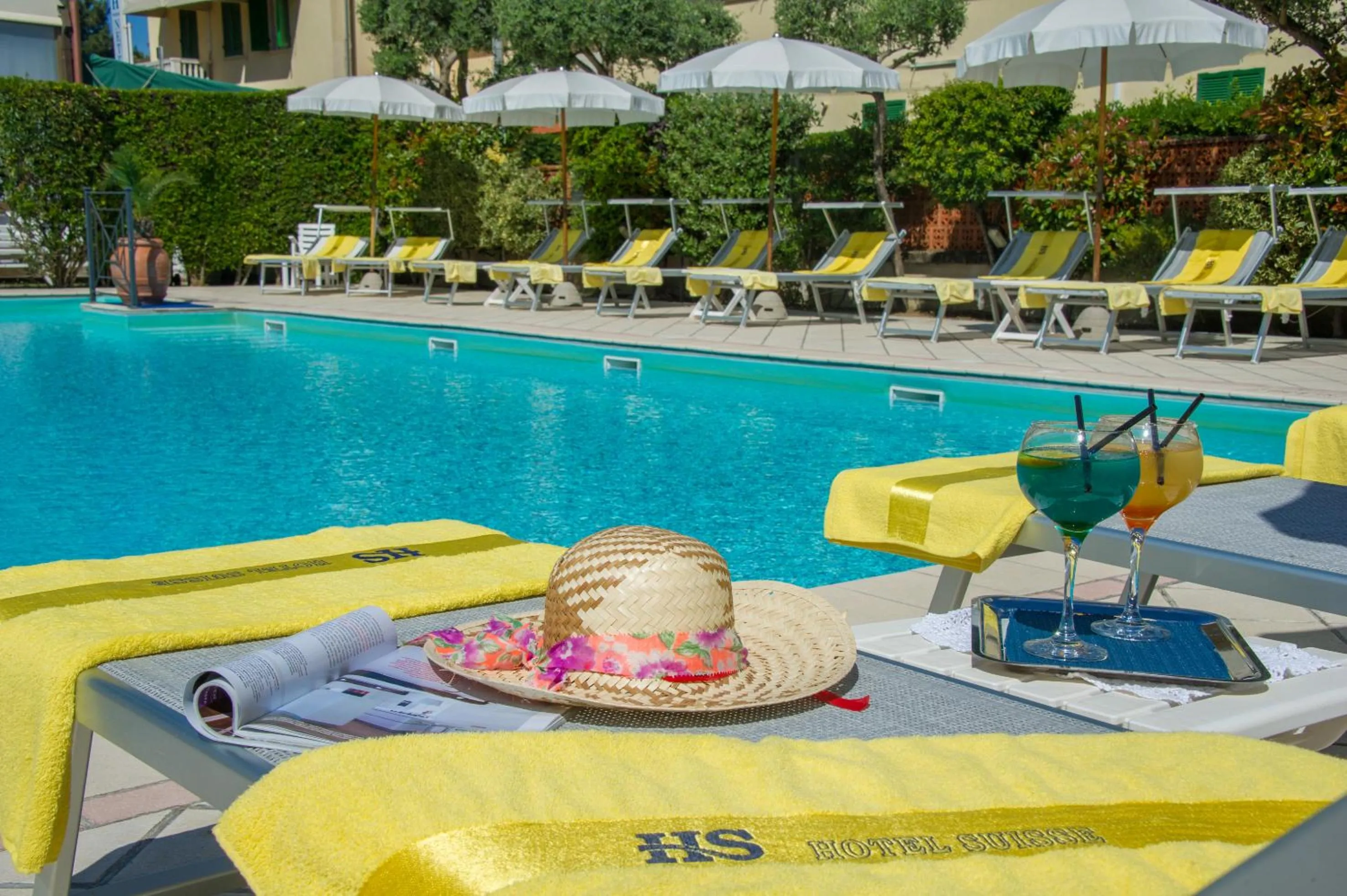 Swimming pool in Hotel Suisse
