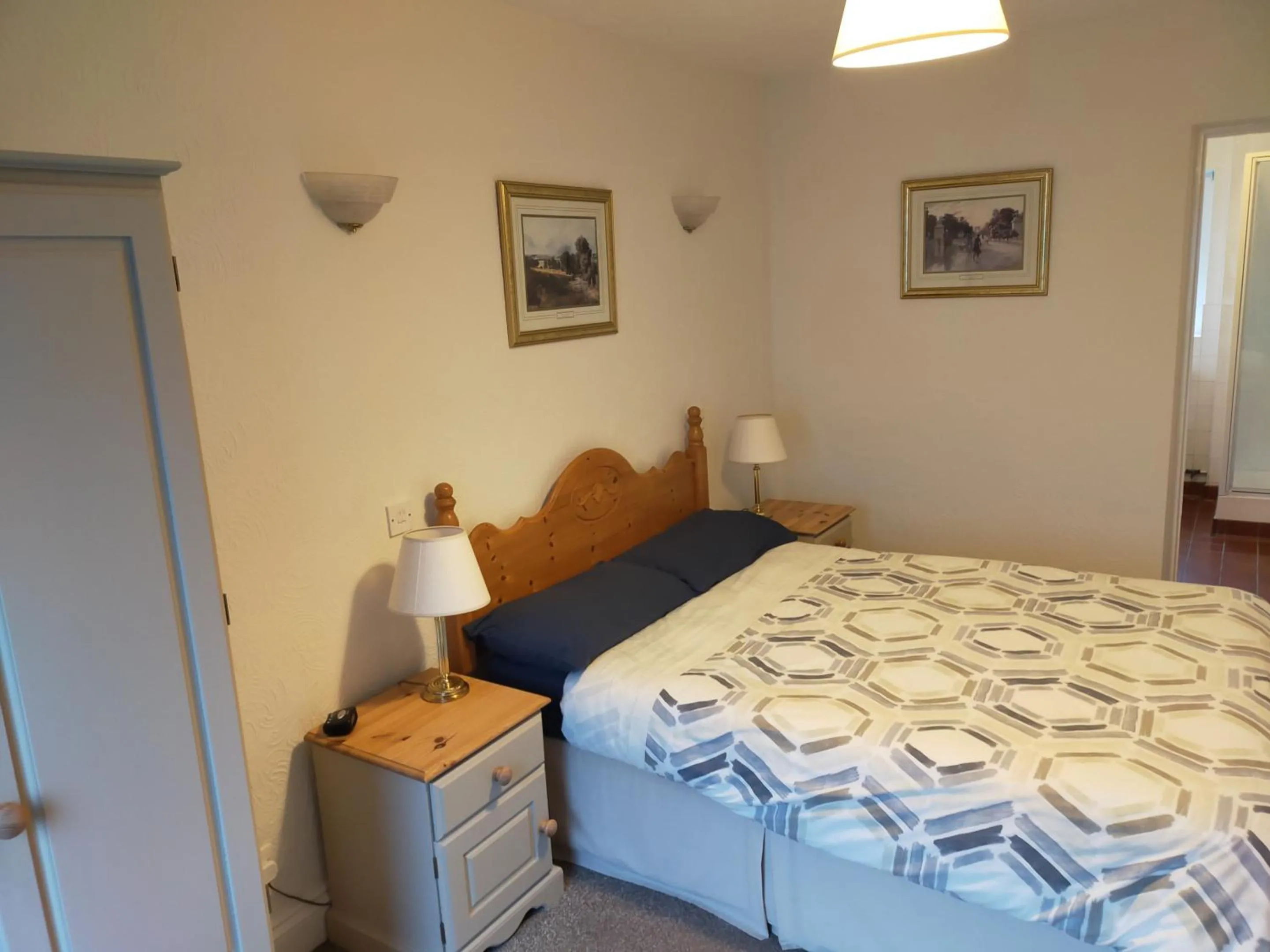 Standard Double Room in The Green Dragon Inn