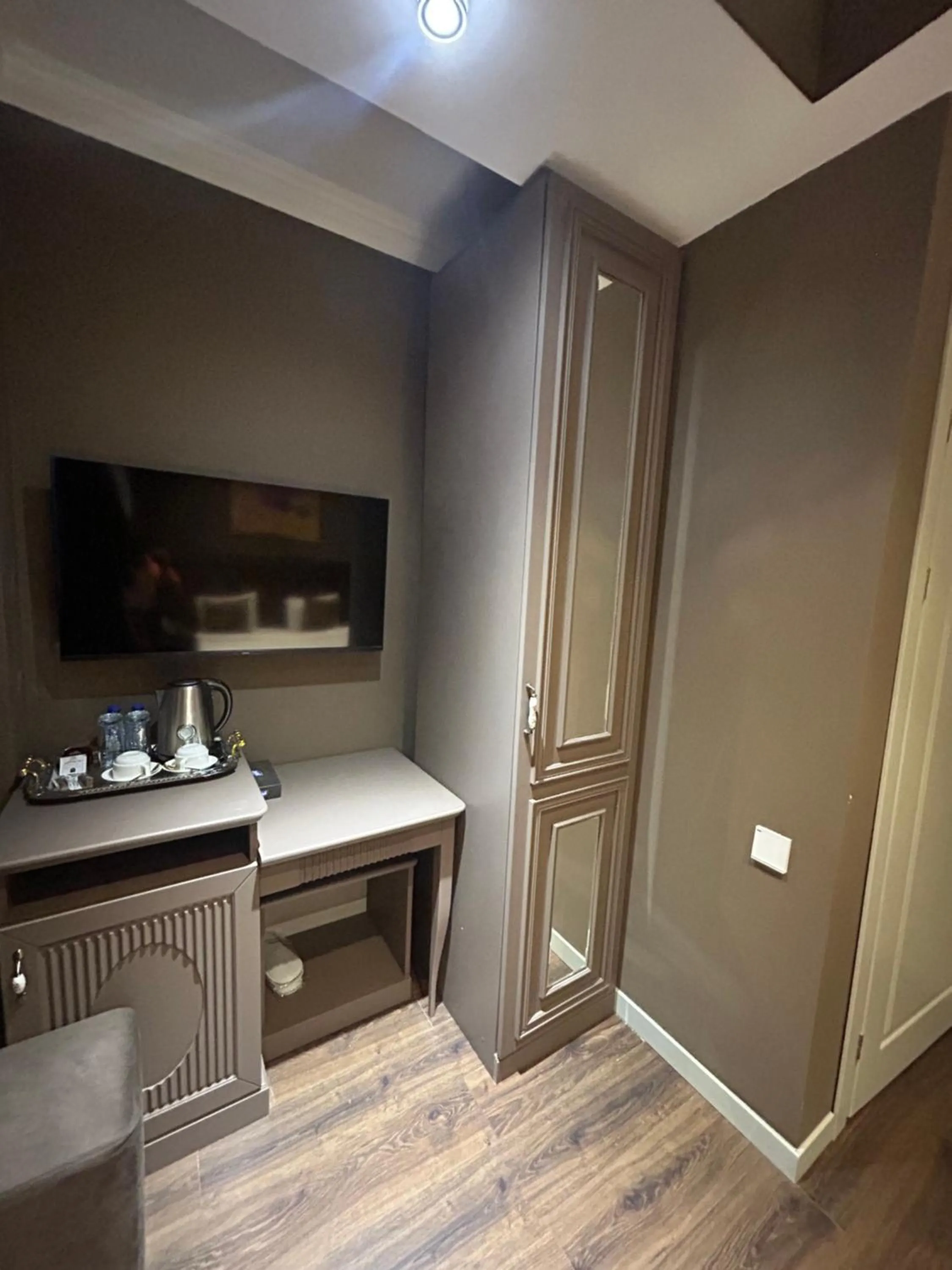 TV and multimedia in Parliament Hotel Baku