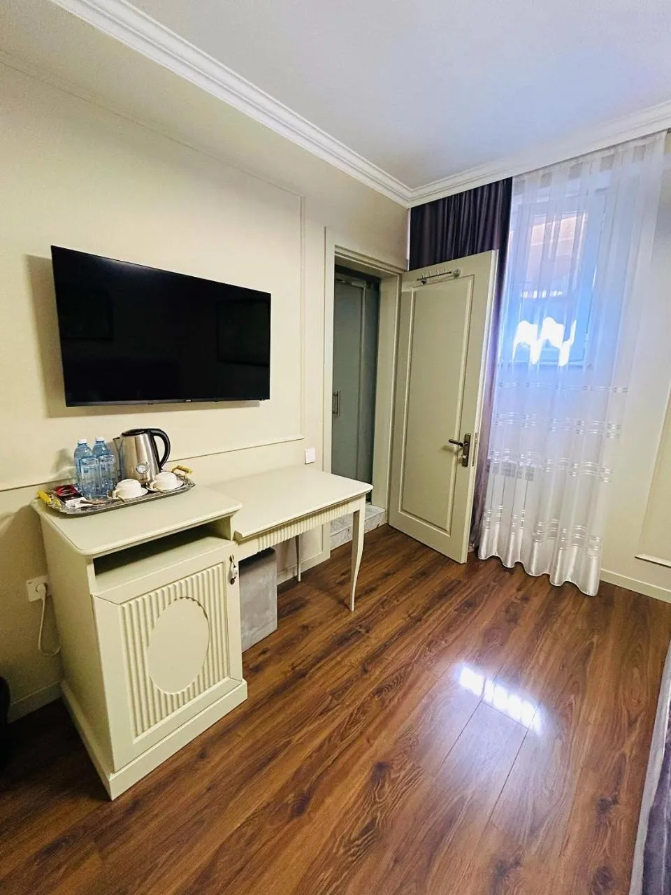 TV and multimedia in Parliament Hotel Baku