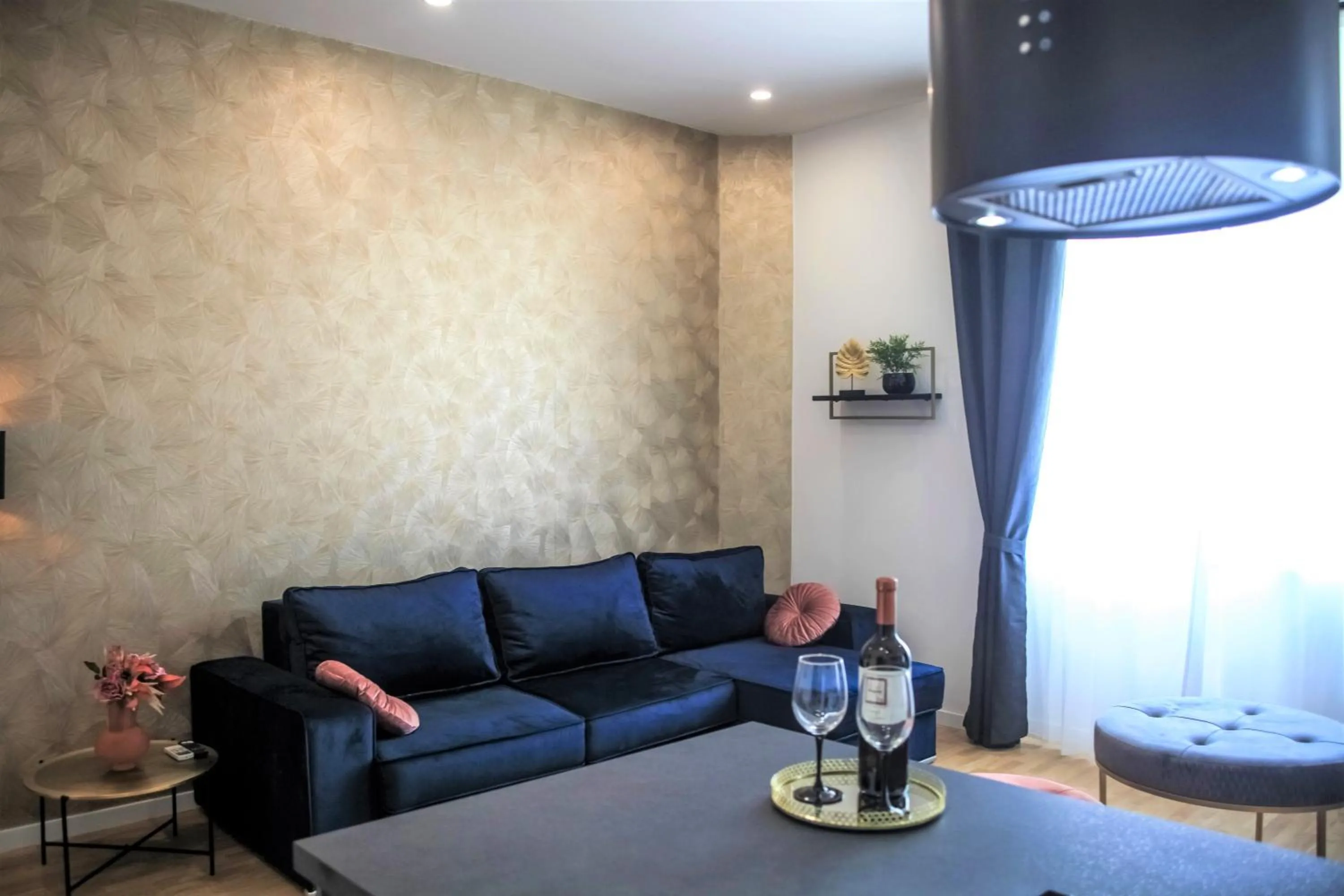Hedone City Luxury Apartments with FREE PARKING