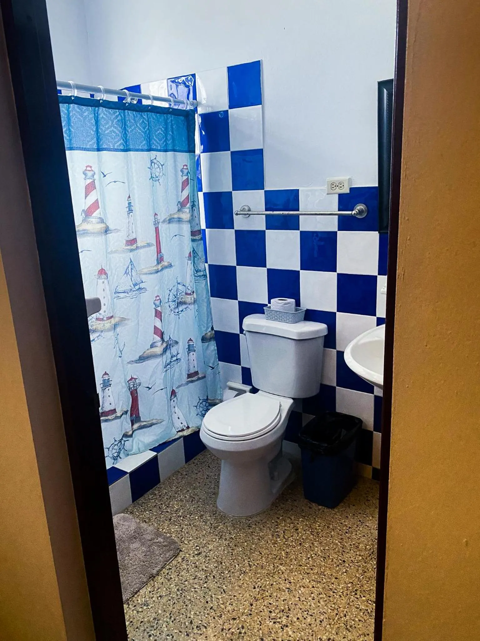 Bathroom in Wild Flowers Rooms