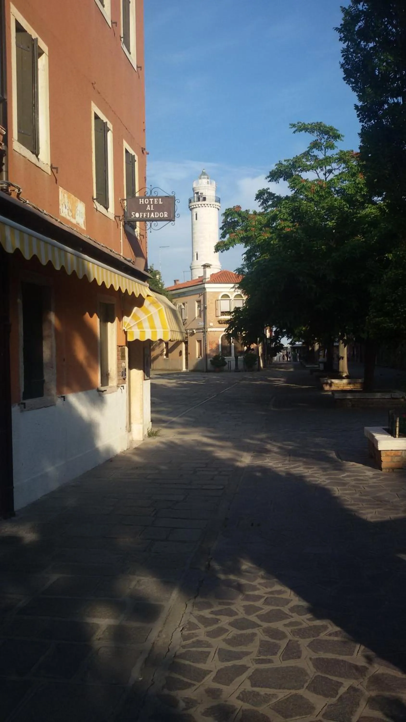 Property building in Al Soffiador