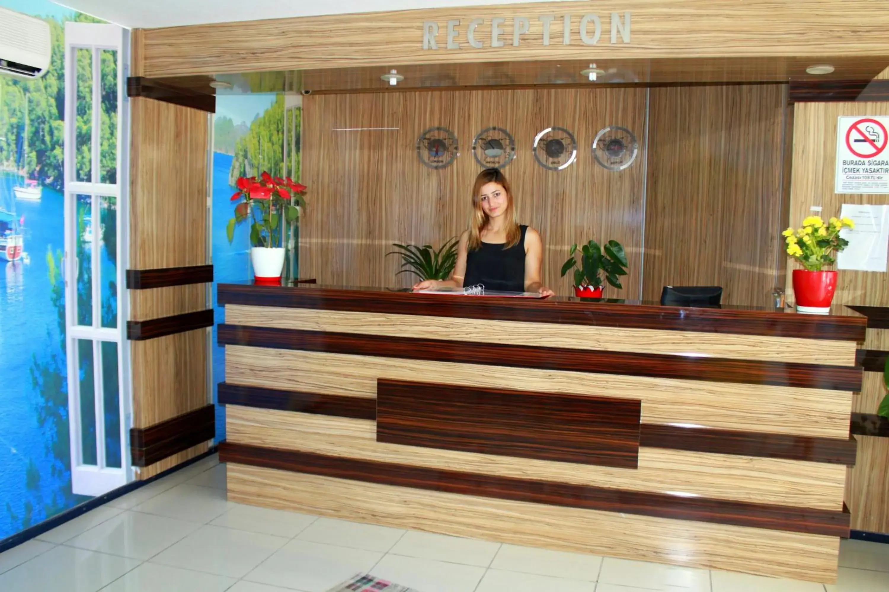 Lobby or reception in Miranda Moral Beach