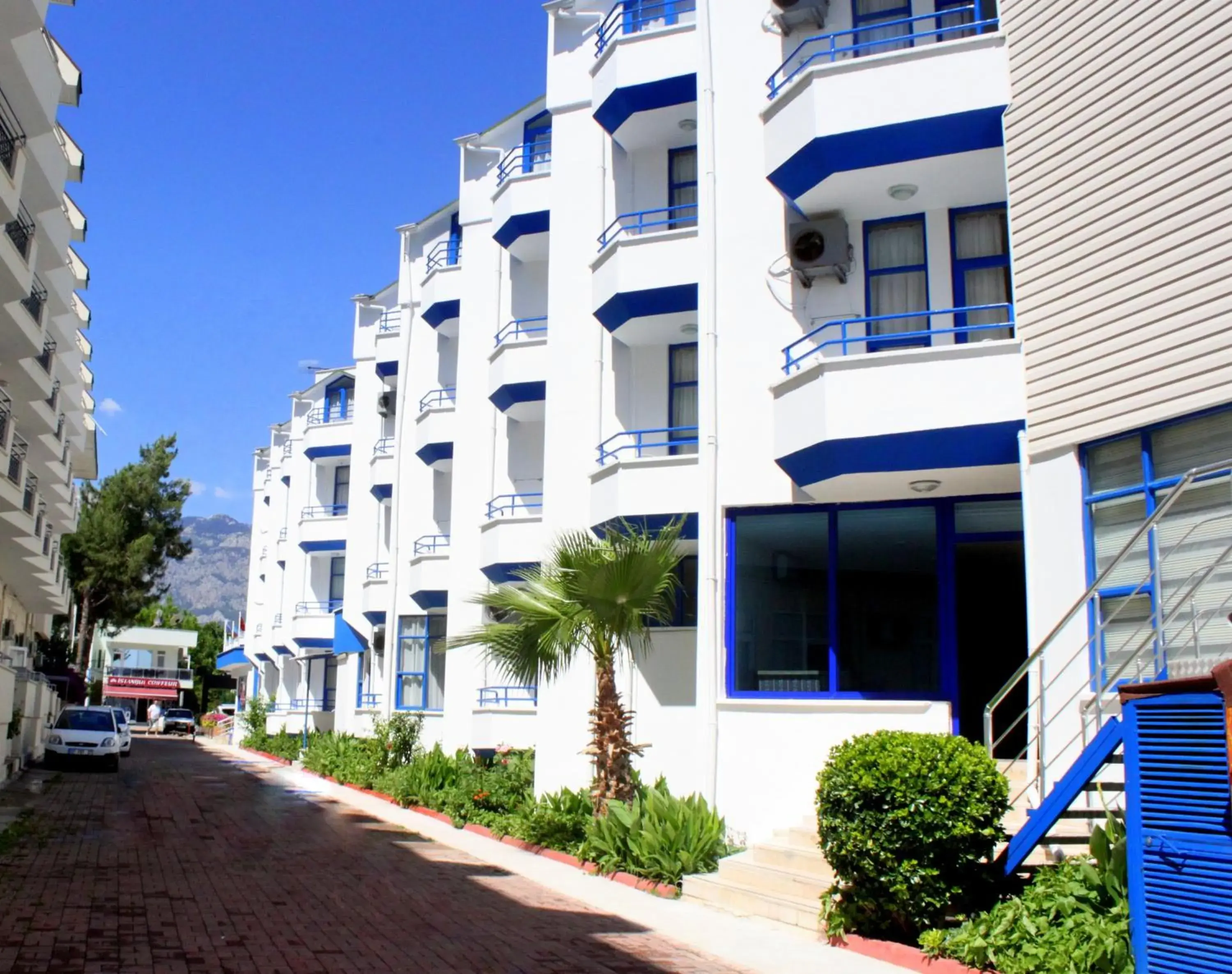 Street view, Property Building in Miranda Moral Beach