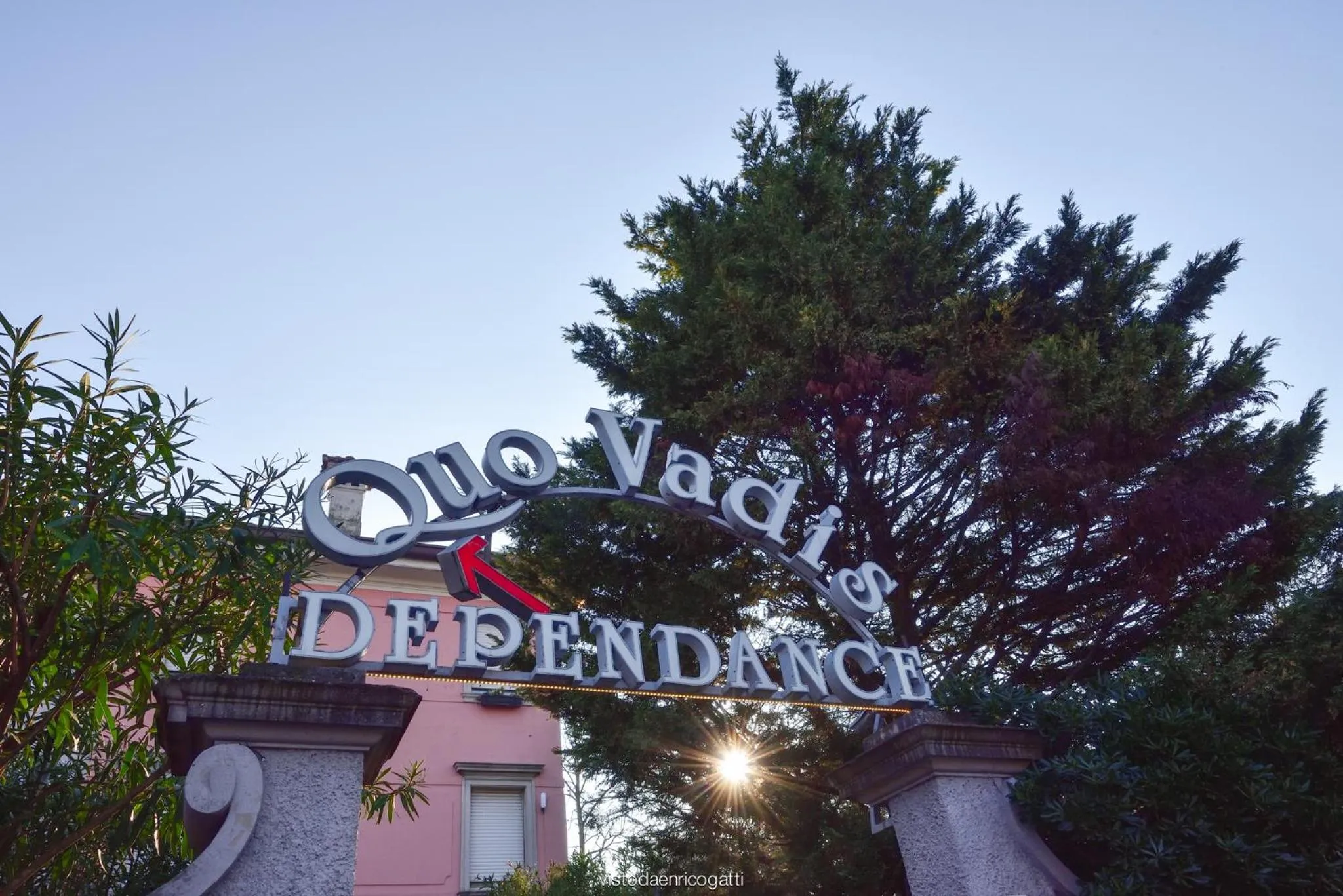 Property logo or sign in Hotel Quo Vadis