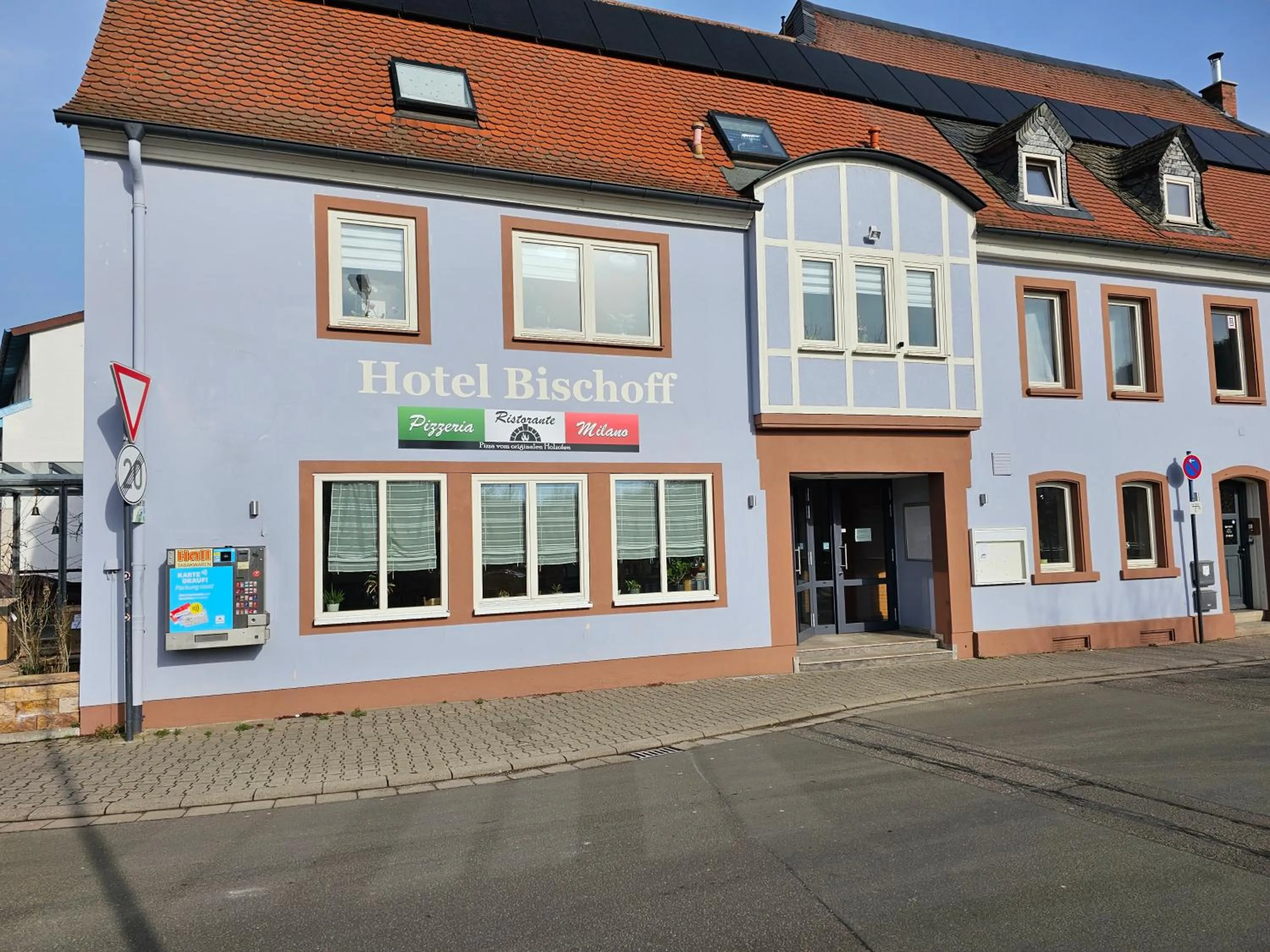 Property building in Hotel Bischoff Winnweiler