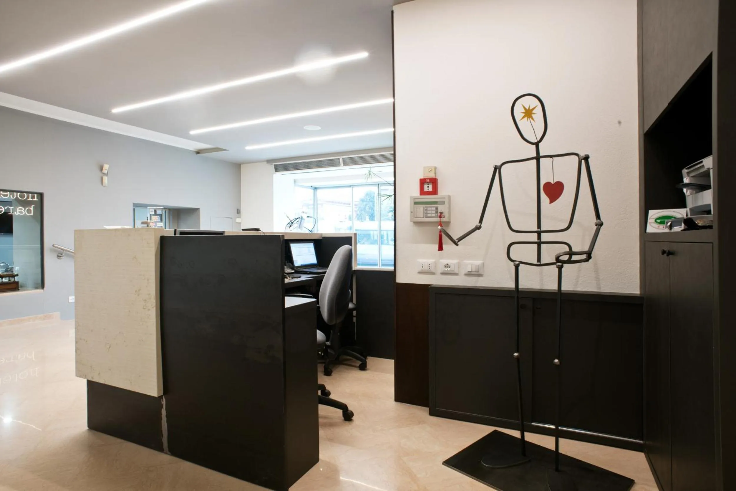 Decorative detail in Hotel Bareta