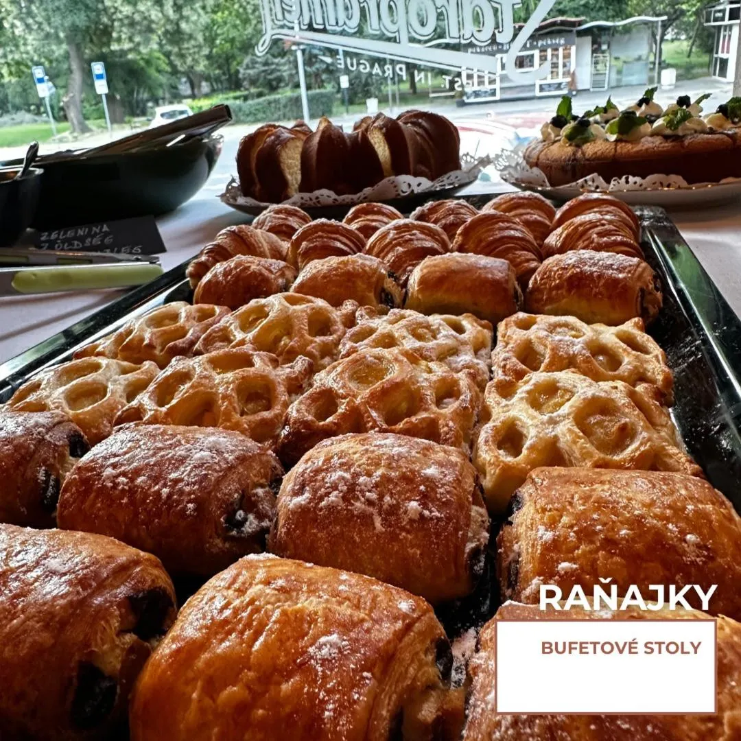 Food and drinks in HOTEL EUROPA