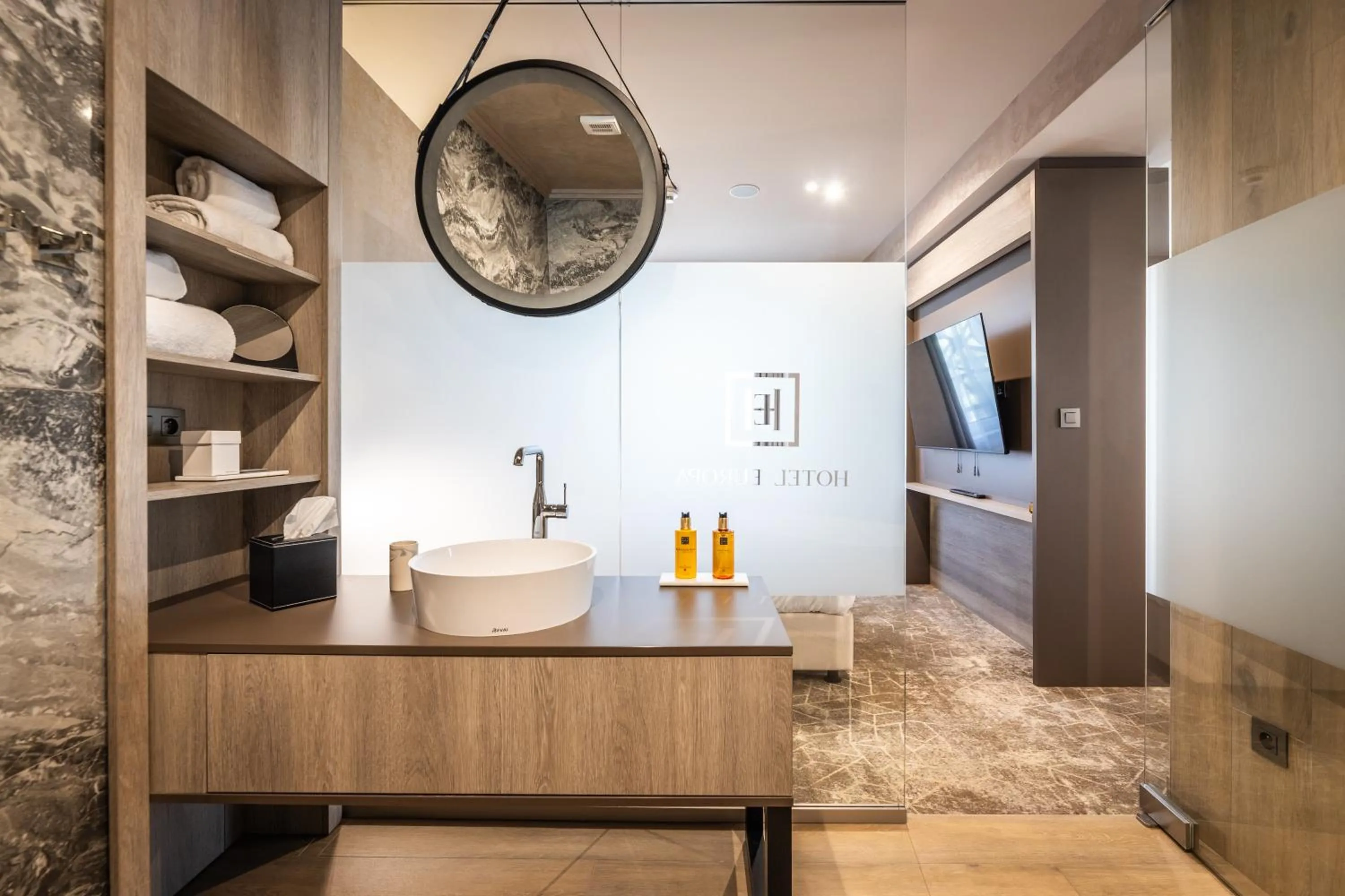 Bathroom in HOTEL EUROPA