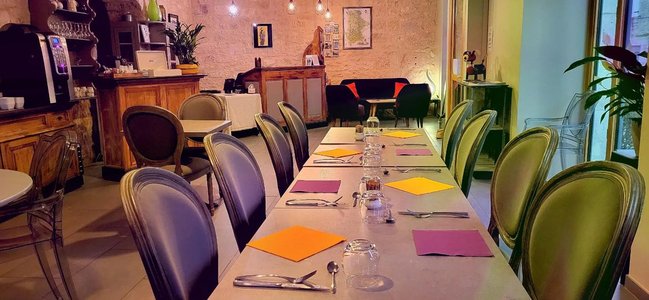 Restaurant/places to eat in La Tissandière