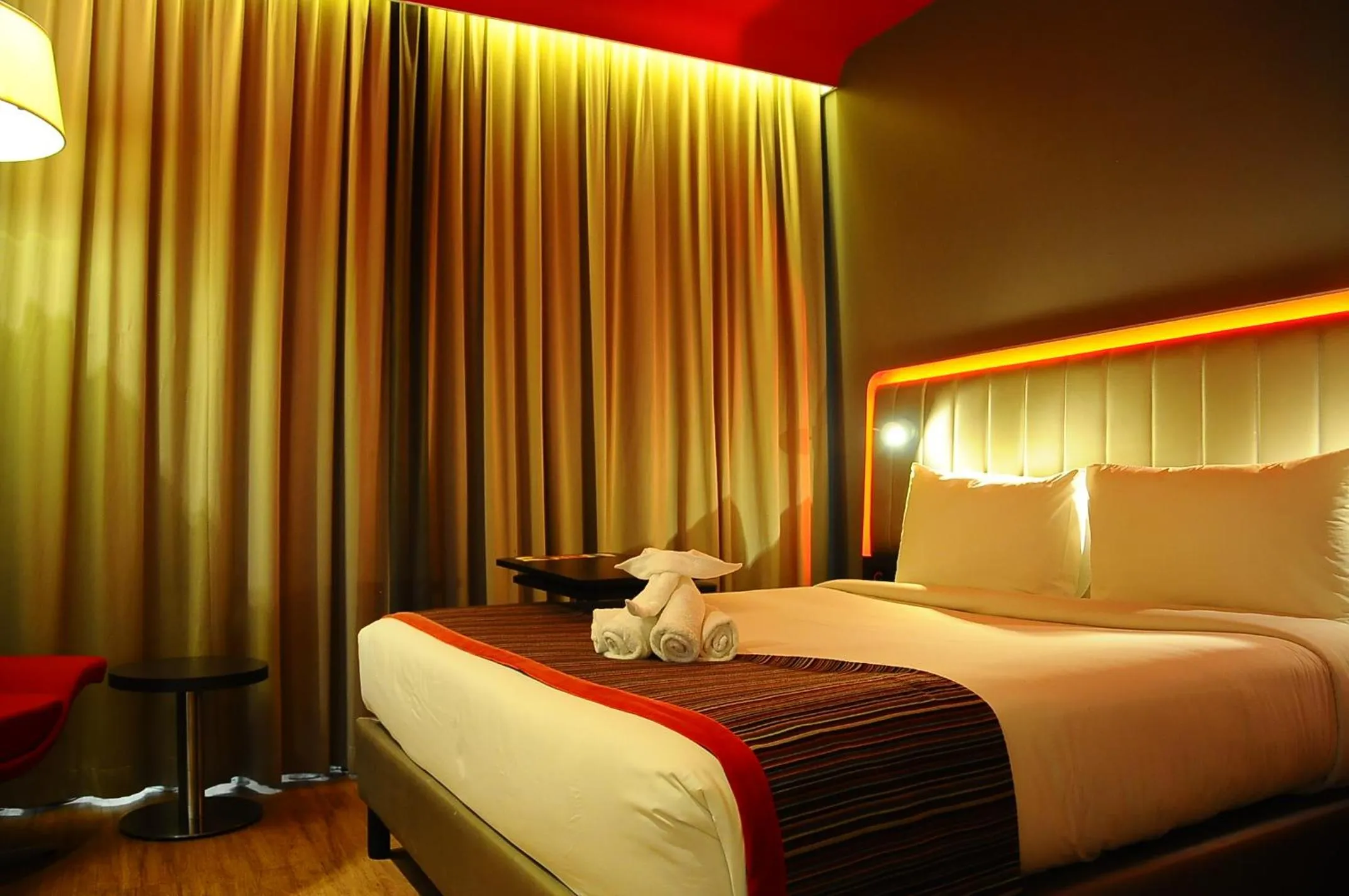 Bed in Park Inn By Radisson Gurgaon Bilaspur