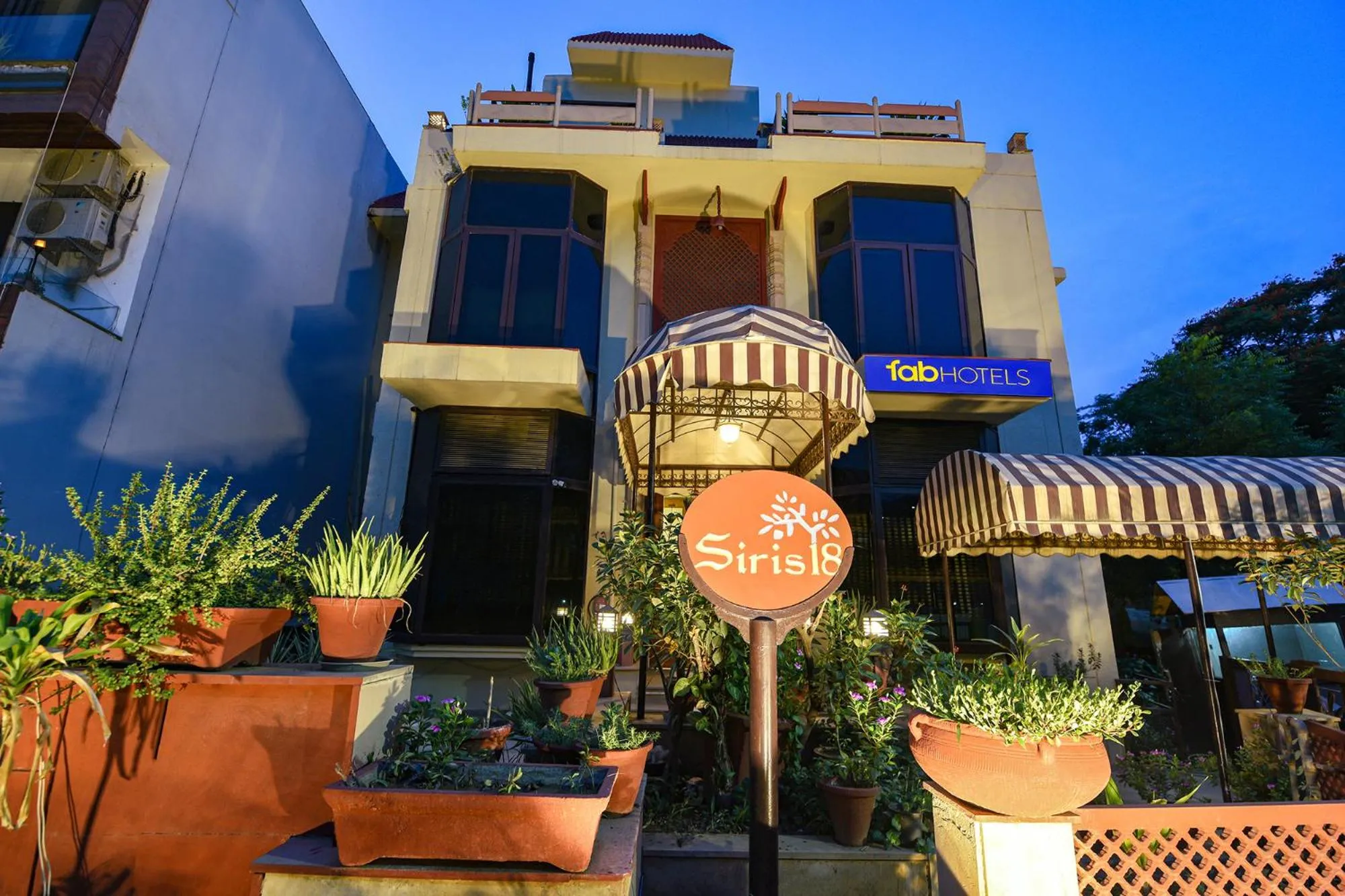 Property building in FabHotel Siris 18 - Aravali Biodiversity Park