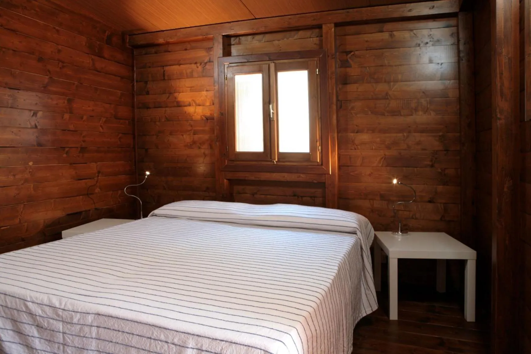 Bedroom, Bed in Villaggio Camping Calapineta