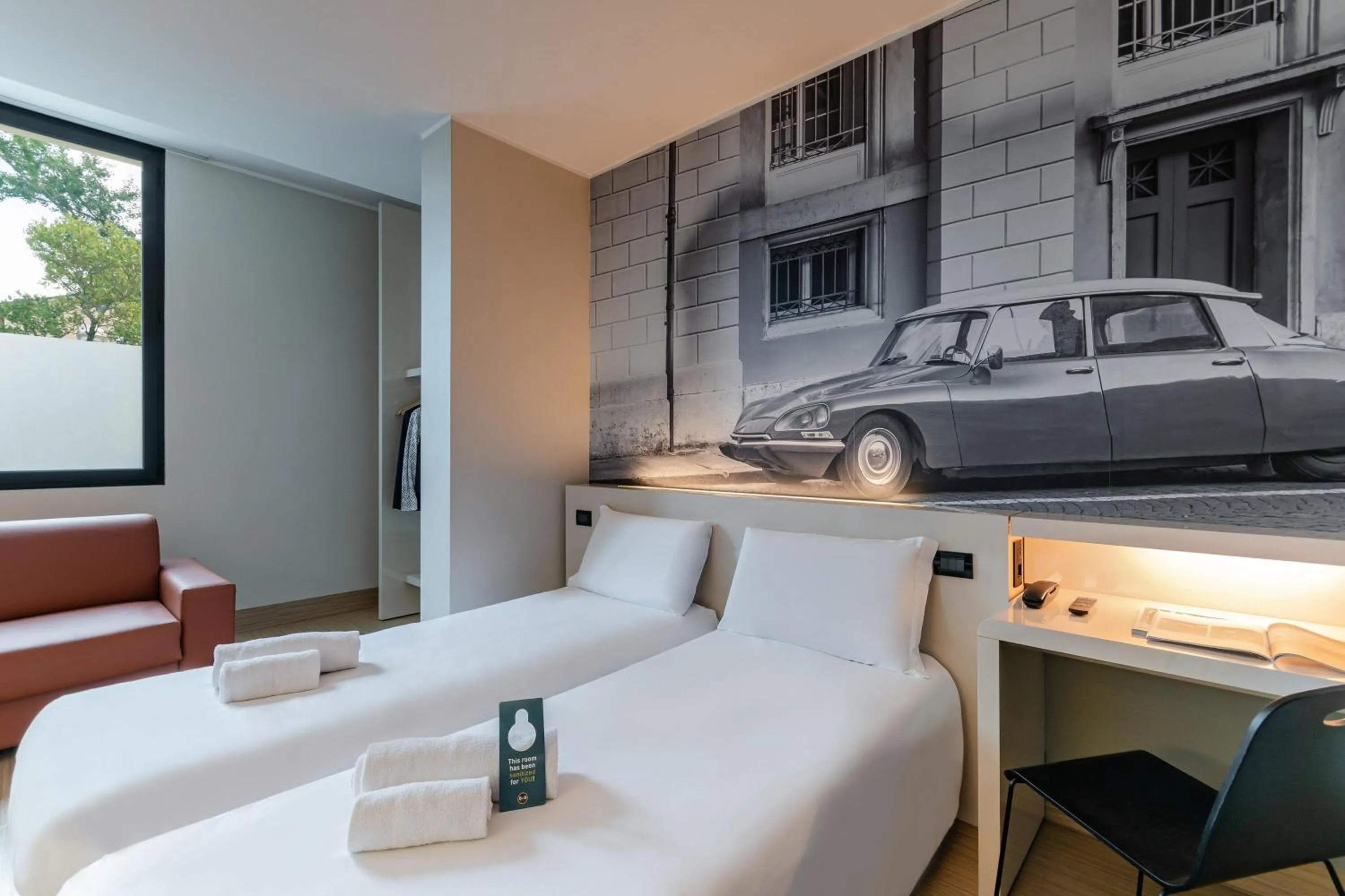 Photo of the whole room, Bed in B&B Hotel Ravenna