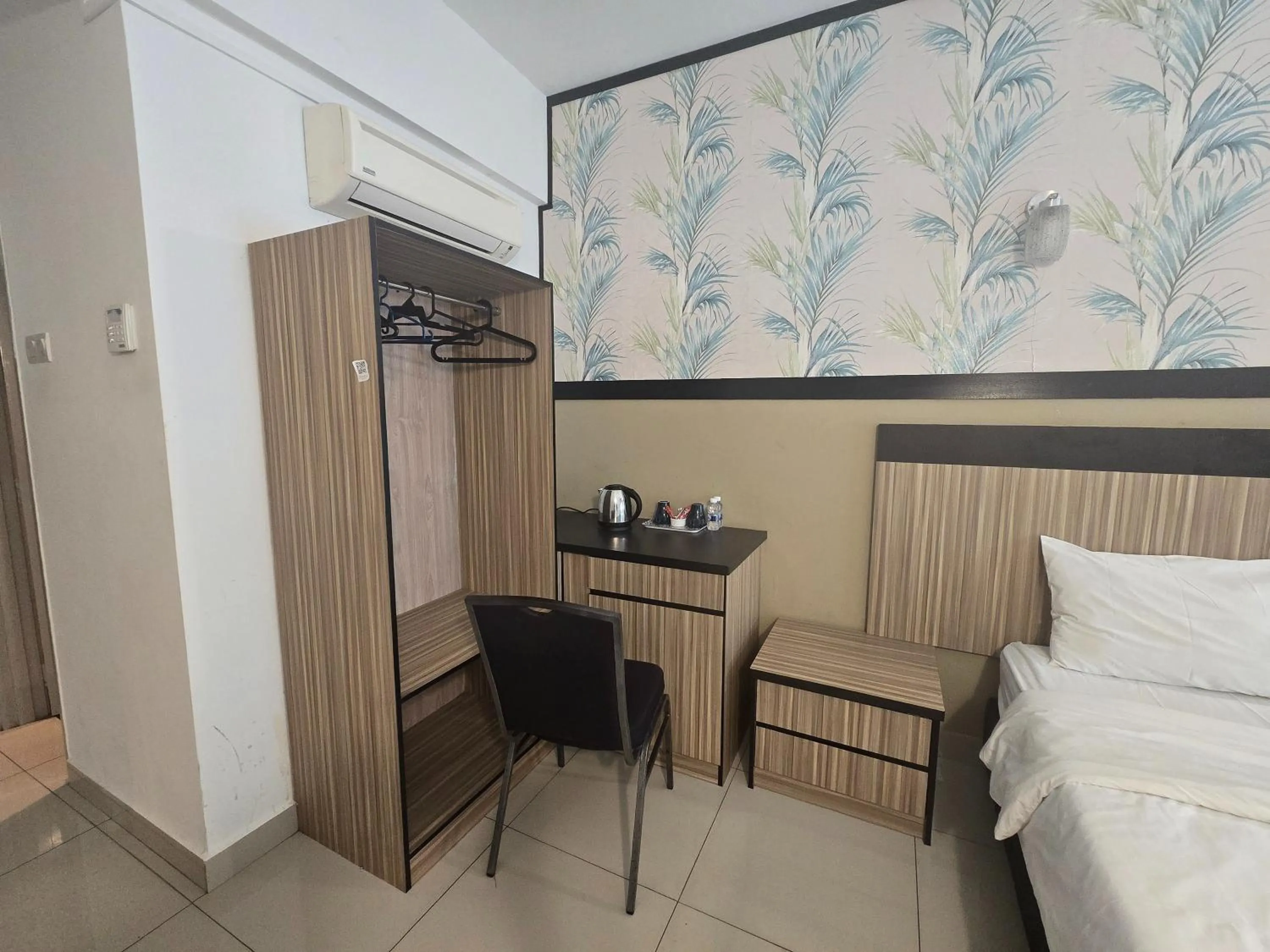 Bed in Aster+ Hotel Bukit Jalil