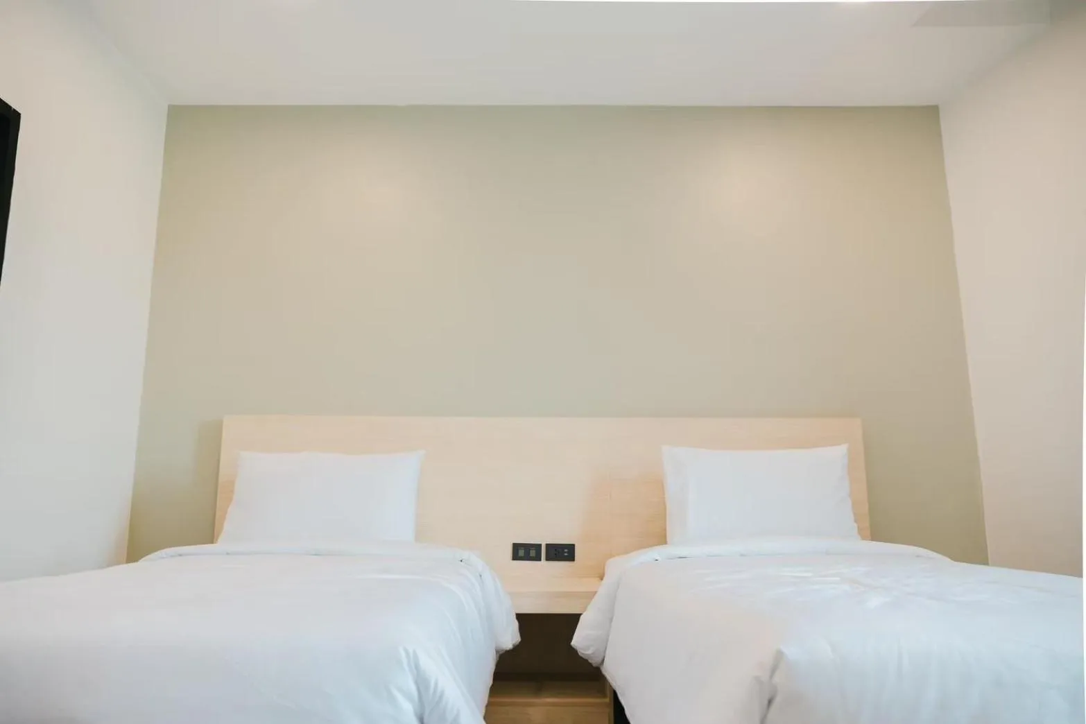 Bed in Mayuu Ayutthaya Hotel