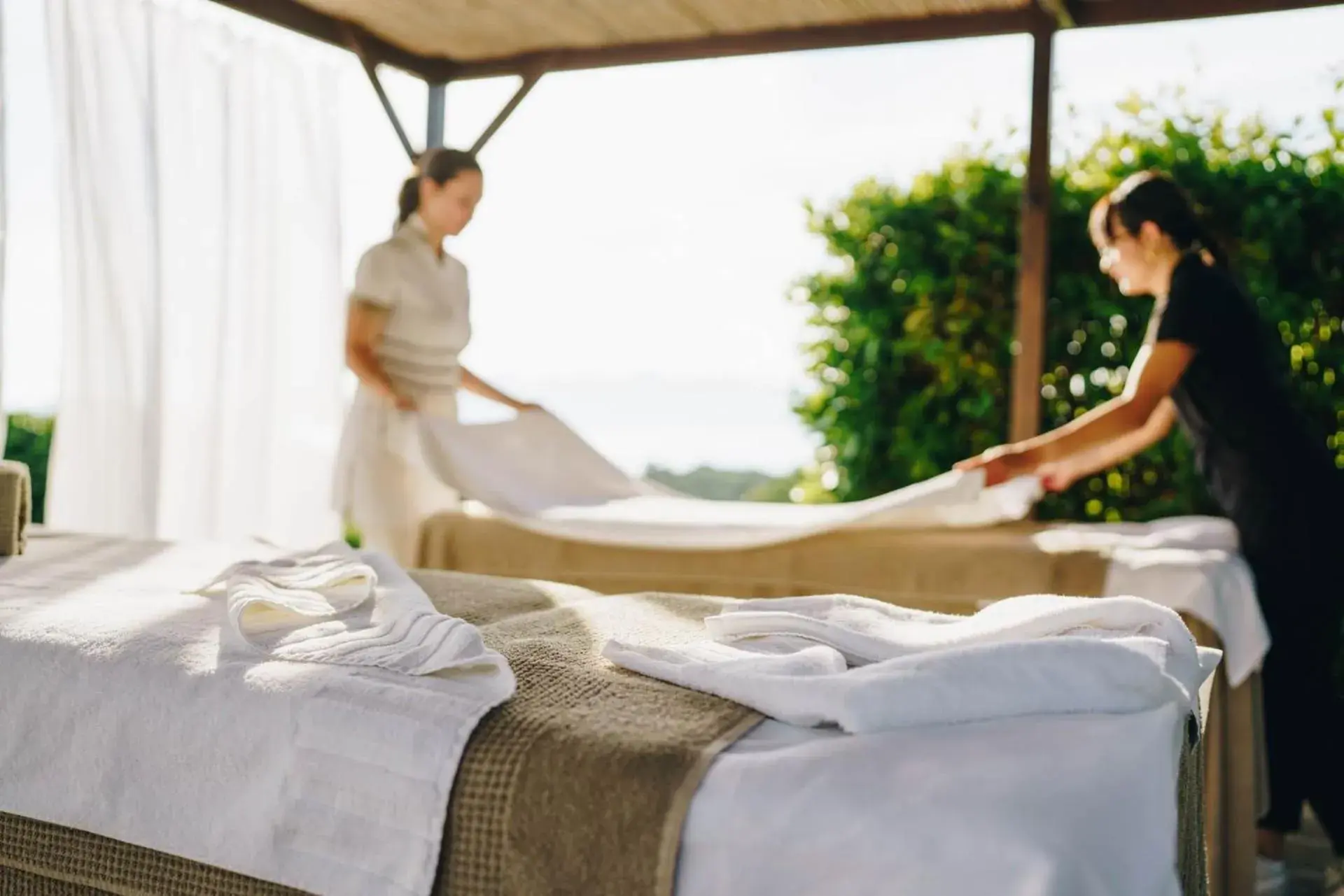 Garden, Bed in Golfo dei Poeti Relais & Spa Garden, Bed in Golfo dei Poeti Relais & Spa