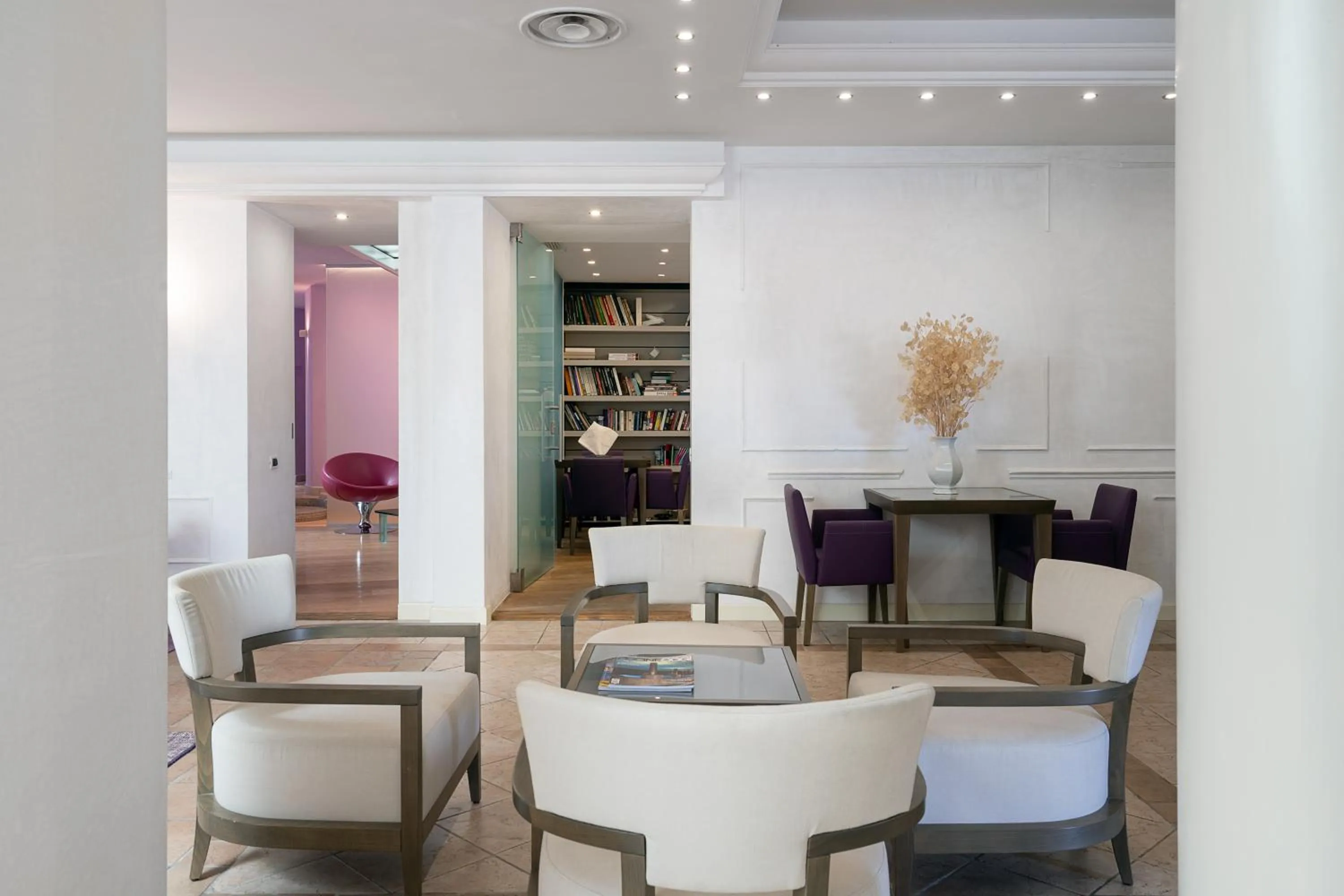 Communal lounge/ TV room in Golfo dei Poeti Relais & Spa