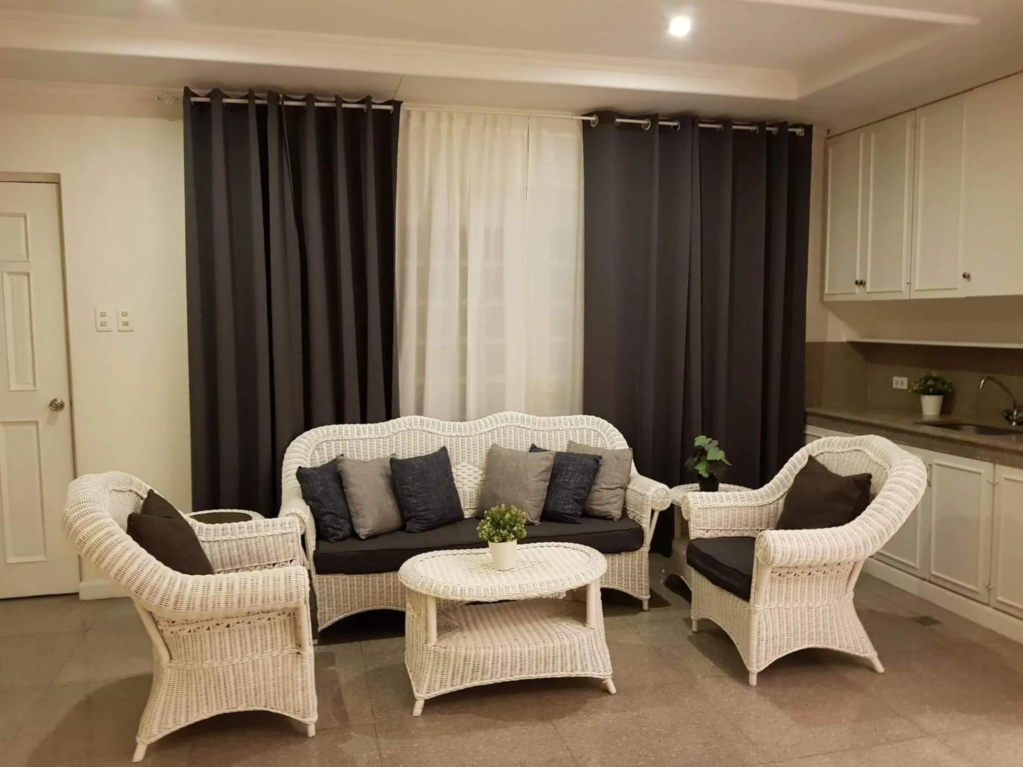 Living room in Chateau Bleu Resort