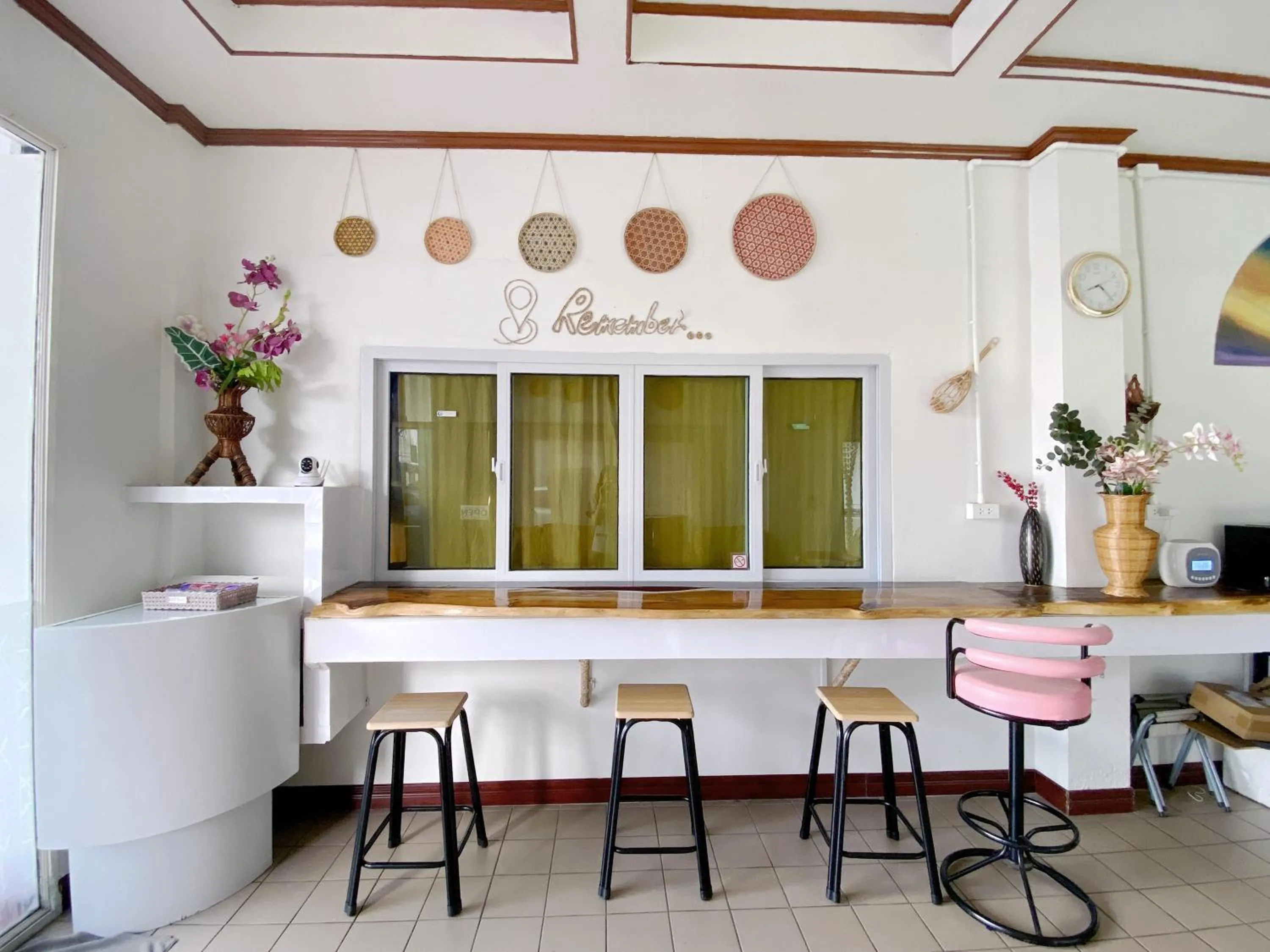Lobby or reception in Remember at Phuket Town Hostel