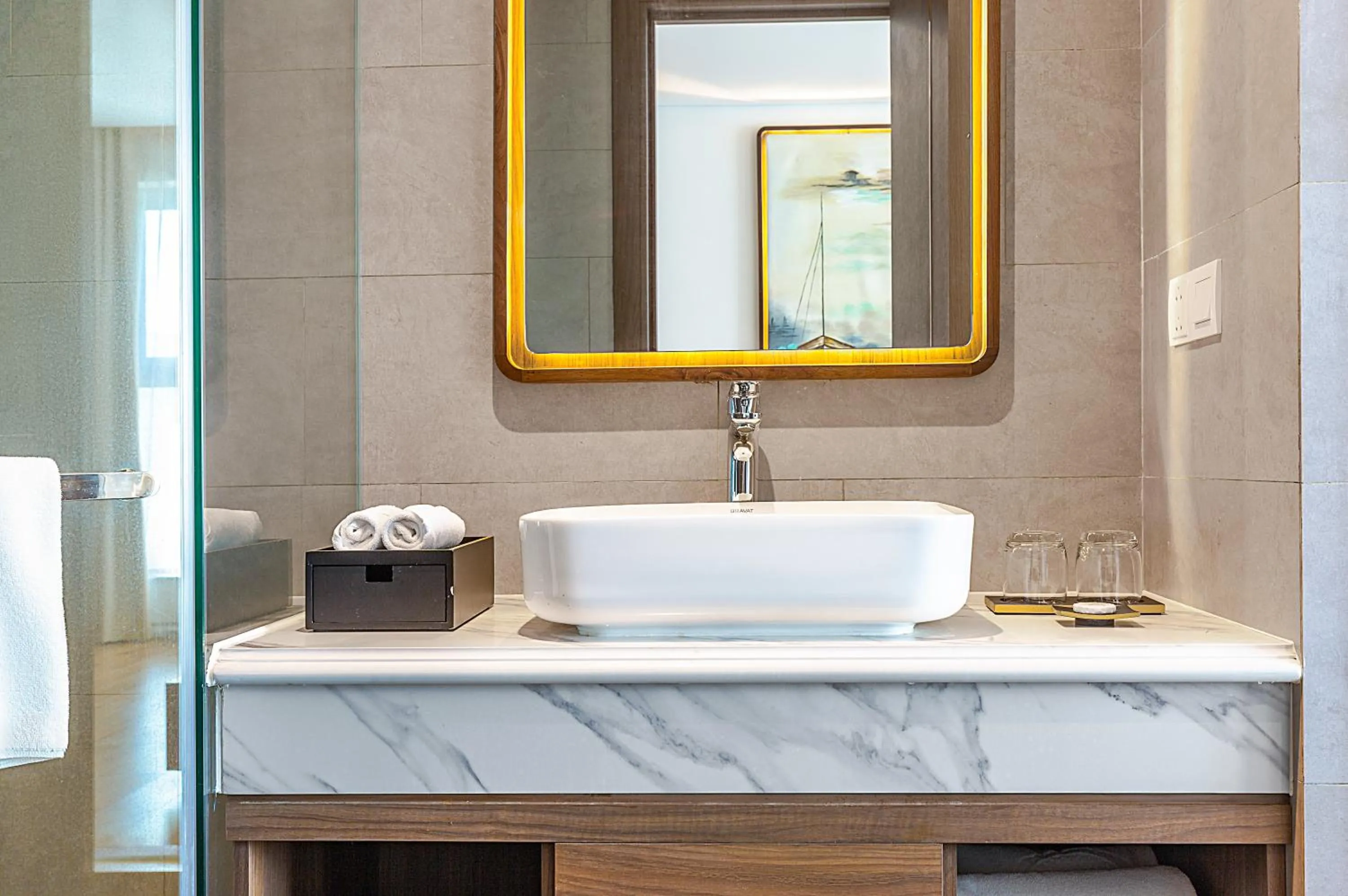 Bathroom in Peninsula Hotel Danang