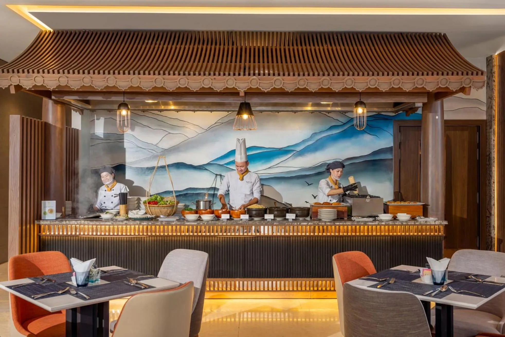 Buffet breakfast in Peninsula Hotel Danang