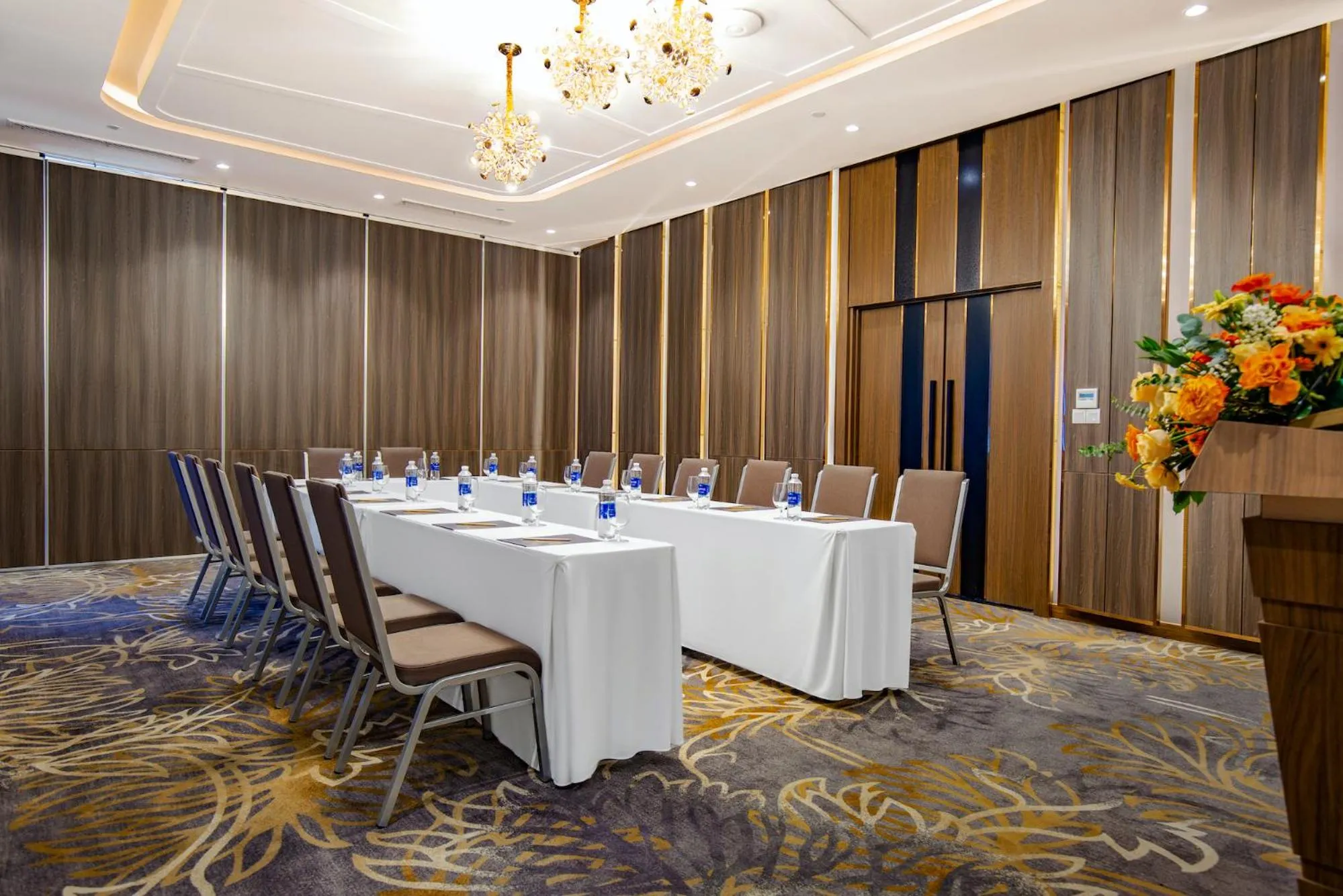 Meeting/conference room in Peninsula Hotel Danang