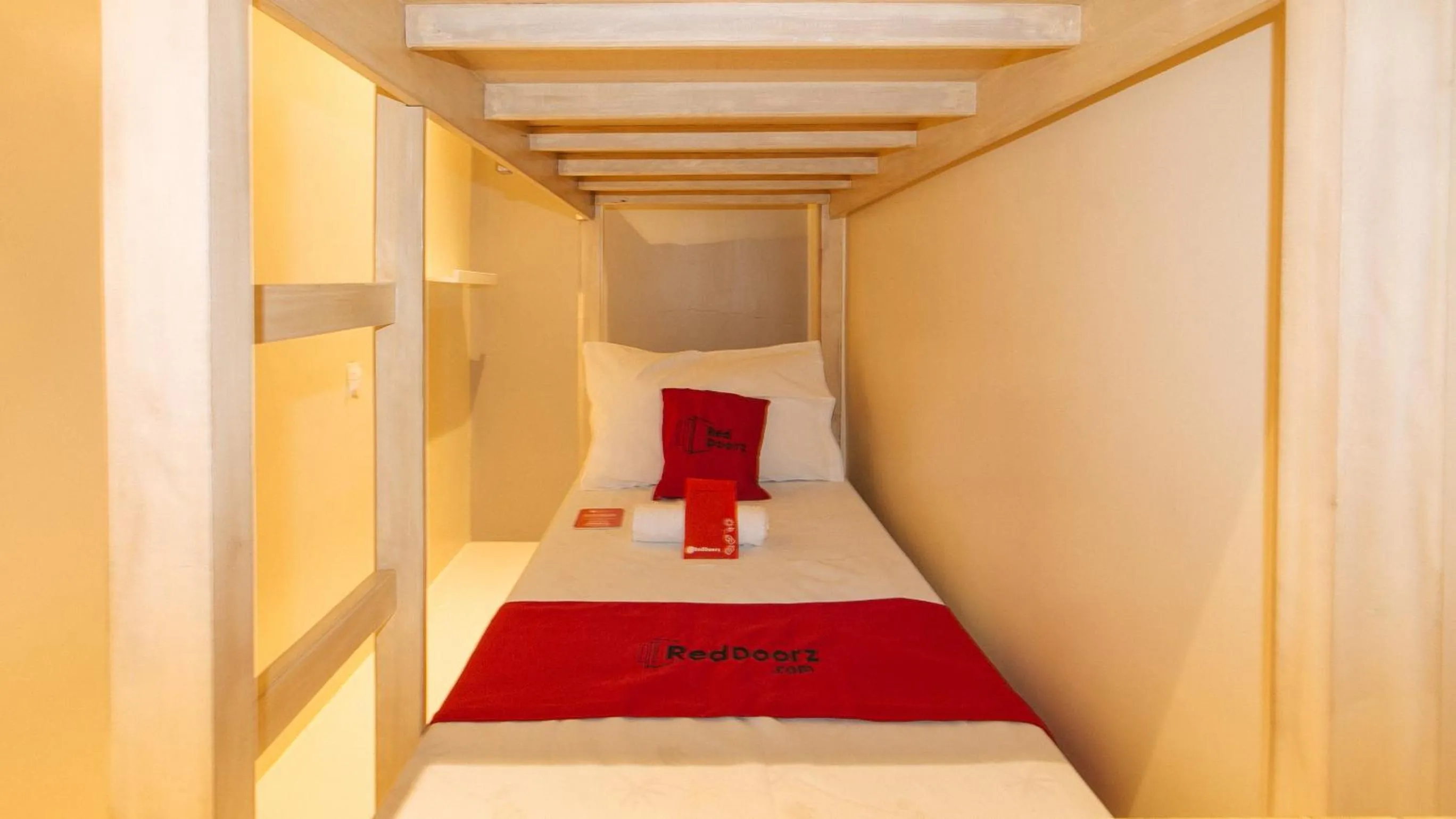 Bedroom, Bed in RedDoorz at Laiya Vivo Hotel Batangas