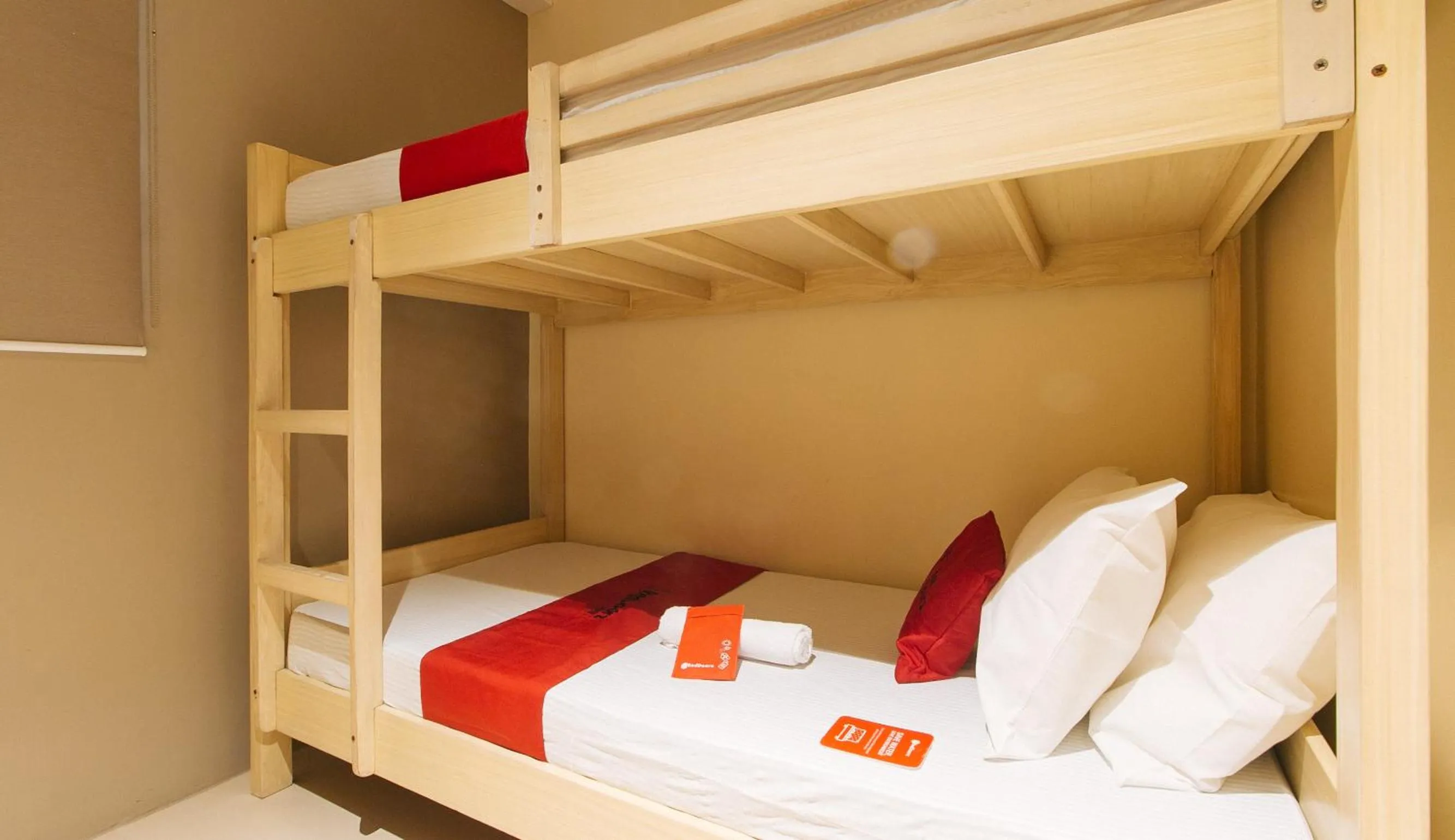 bunk bed, Bed in RedDoorz at Laiya Vivo Hotel Batangas