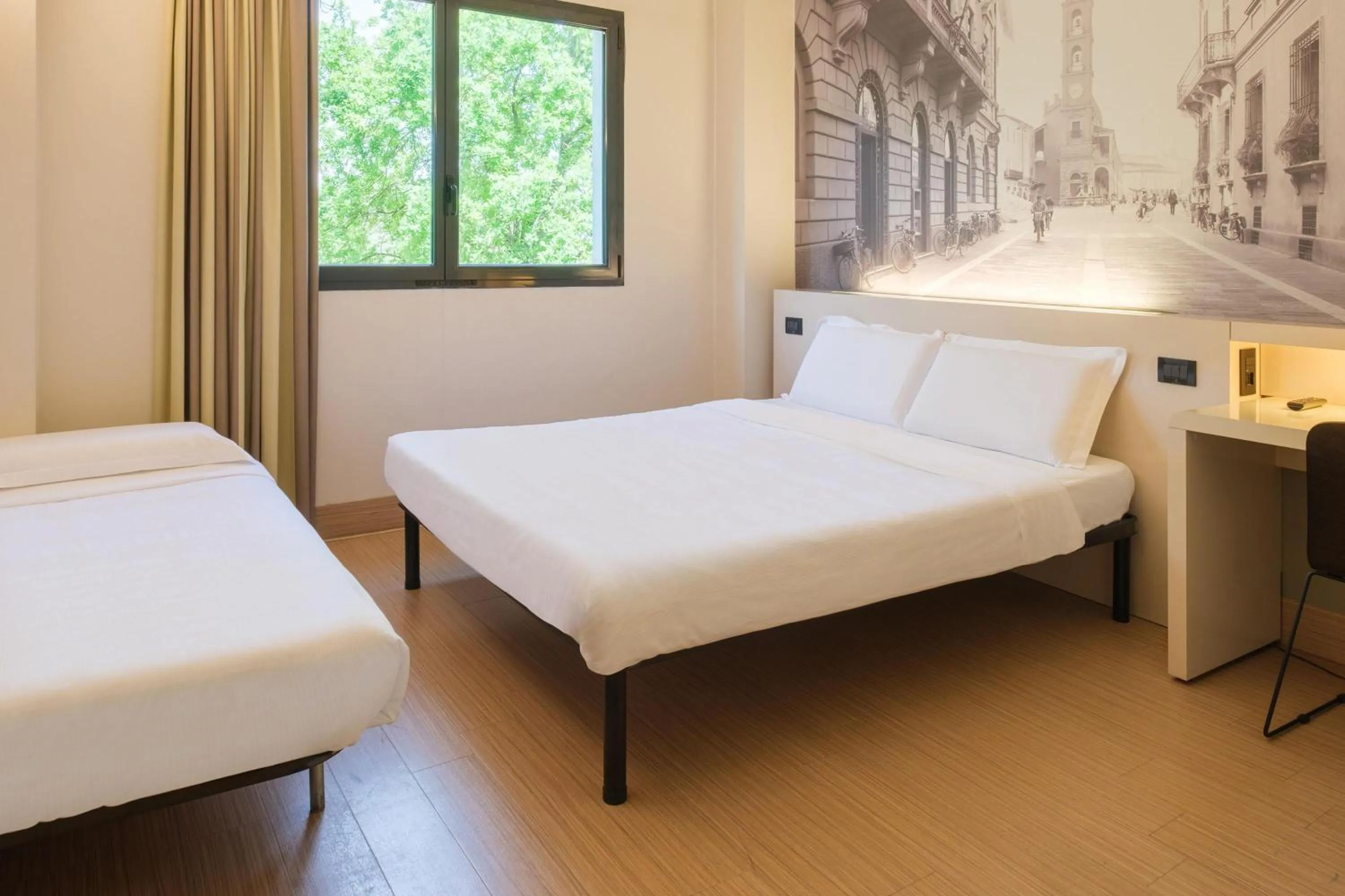 Photo of the whole room, Bed in B&B Hotel Faenza