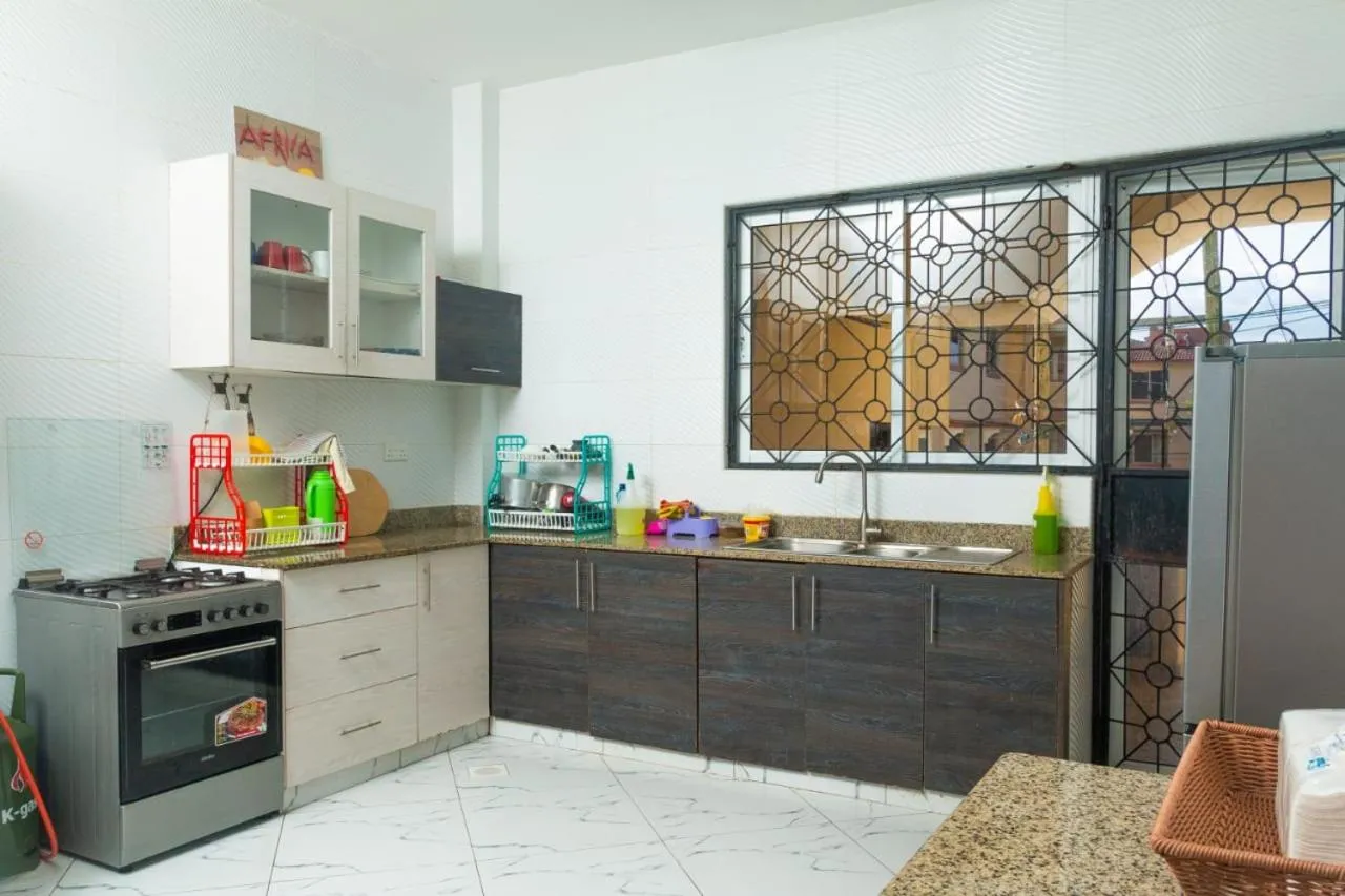 Kitchen or kitchenette in Lux Suites Le Royal Apartments Nyali