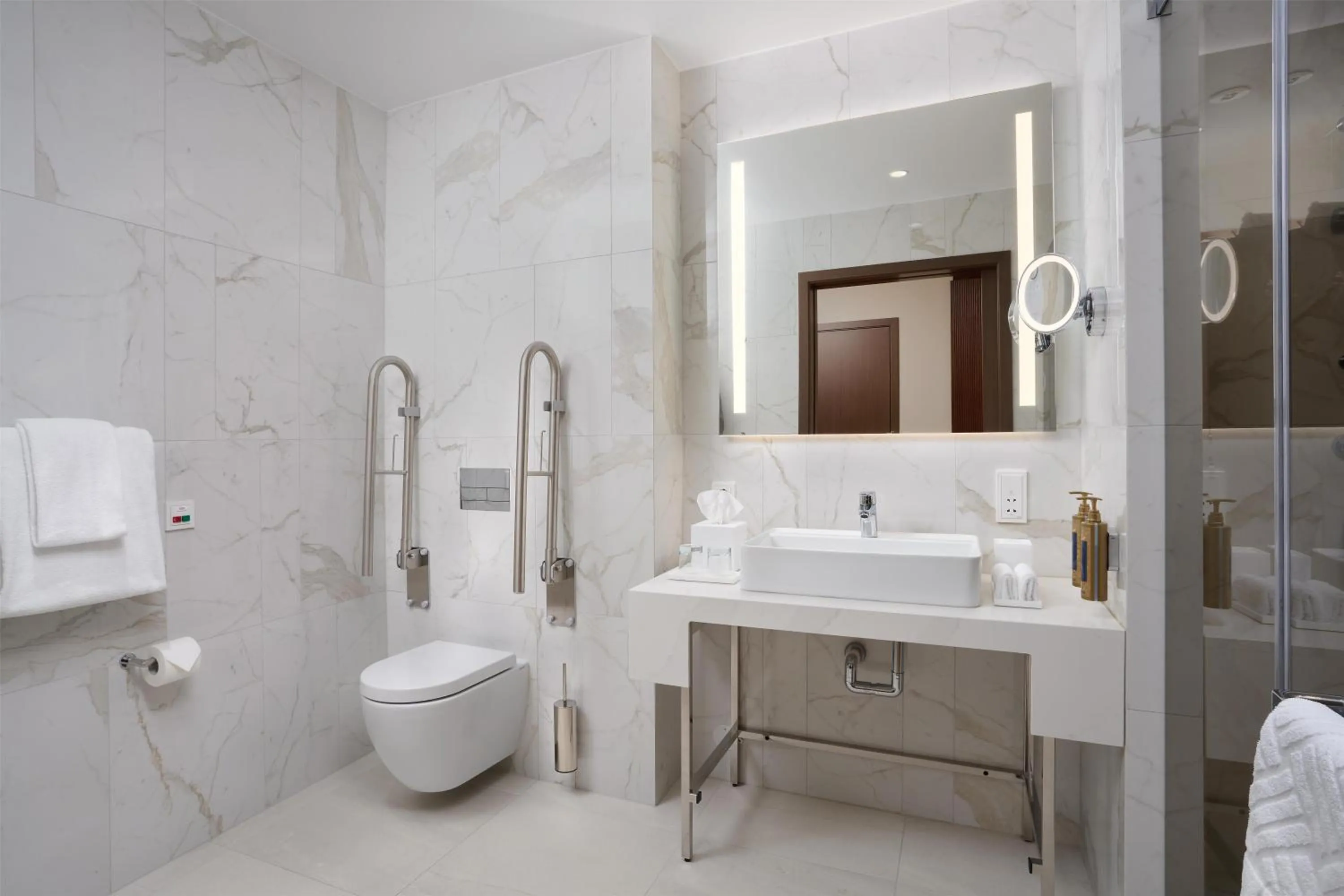 Bathroom in Iceland Parliament Hotel, Curio Collection By Hilton