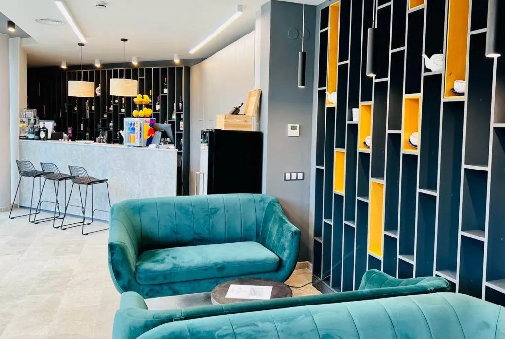 Restaurant/places to eat in WERK Hotel & SPA