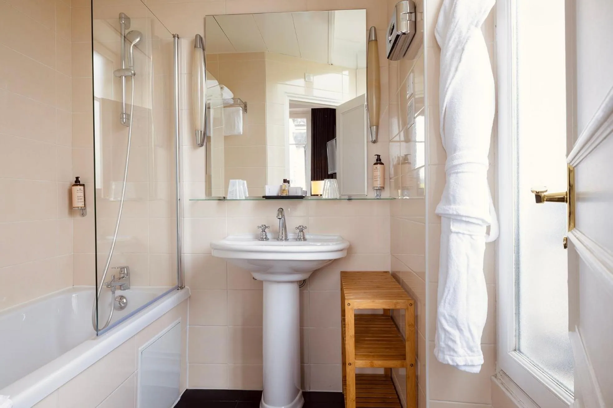 Hôtel Madeleine Plaza