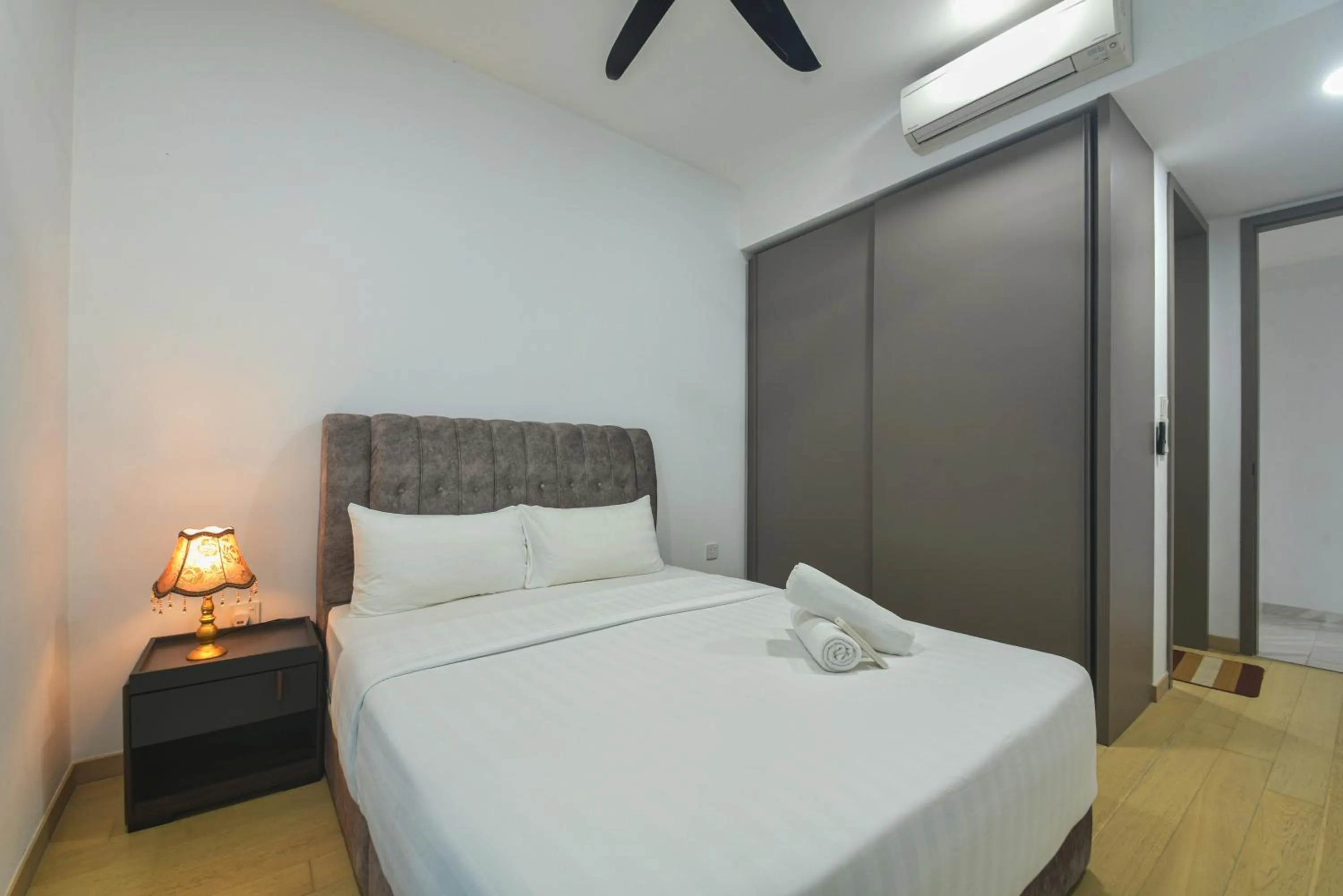 Bed in Eaton Residence KLCC