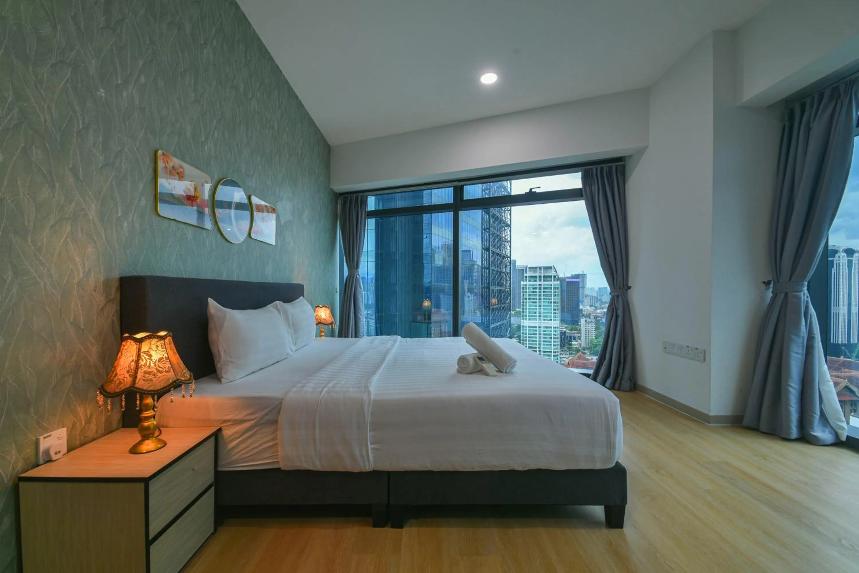 Bed in Eaton Residence KLCC