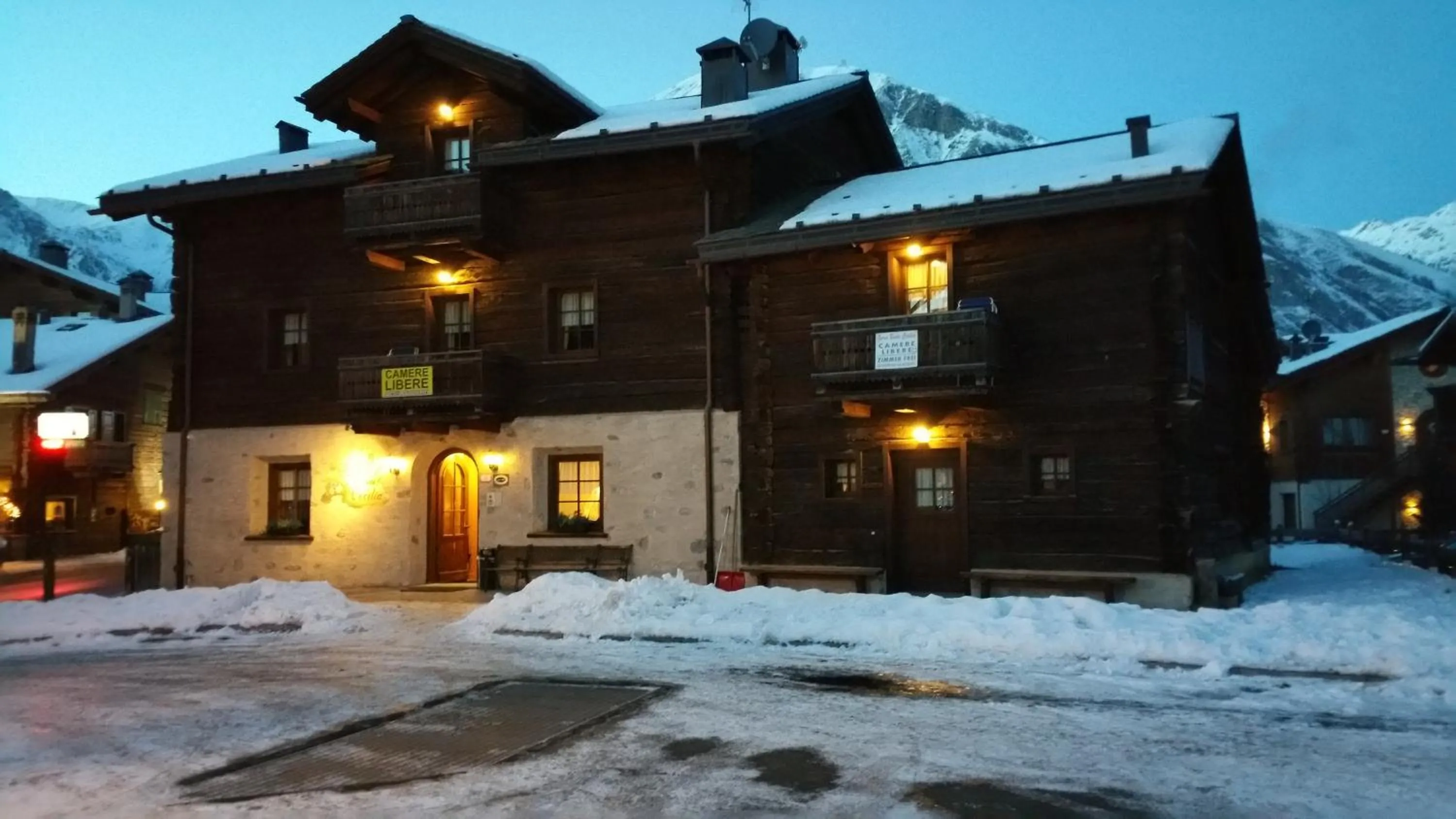 Facade/entrance in Garni Baita Cecilia